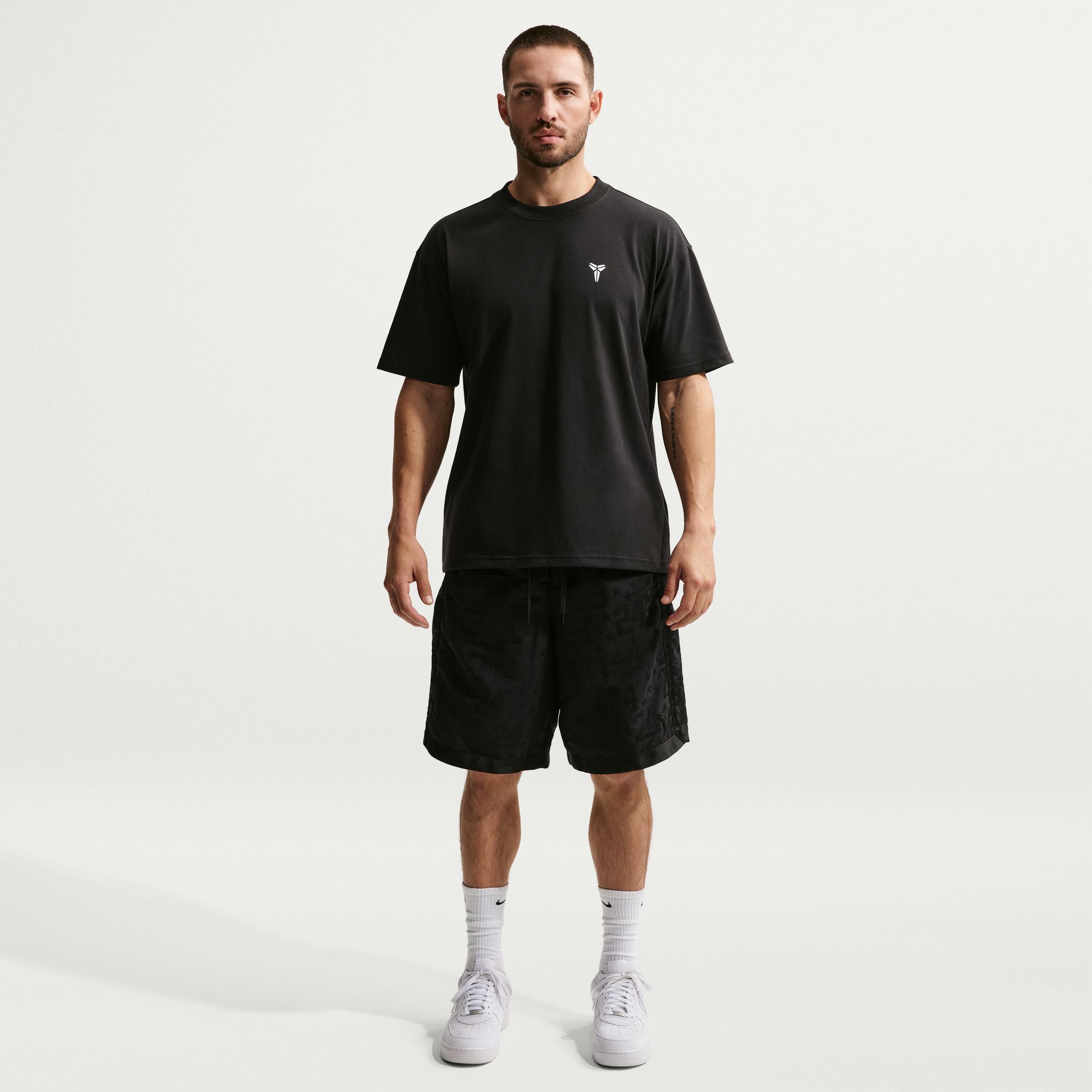 Nike Men's Kobe Bryant Max90 Logo Patch T-Shirt product image