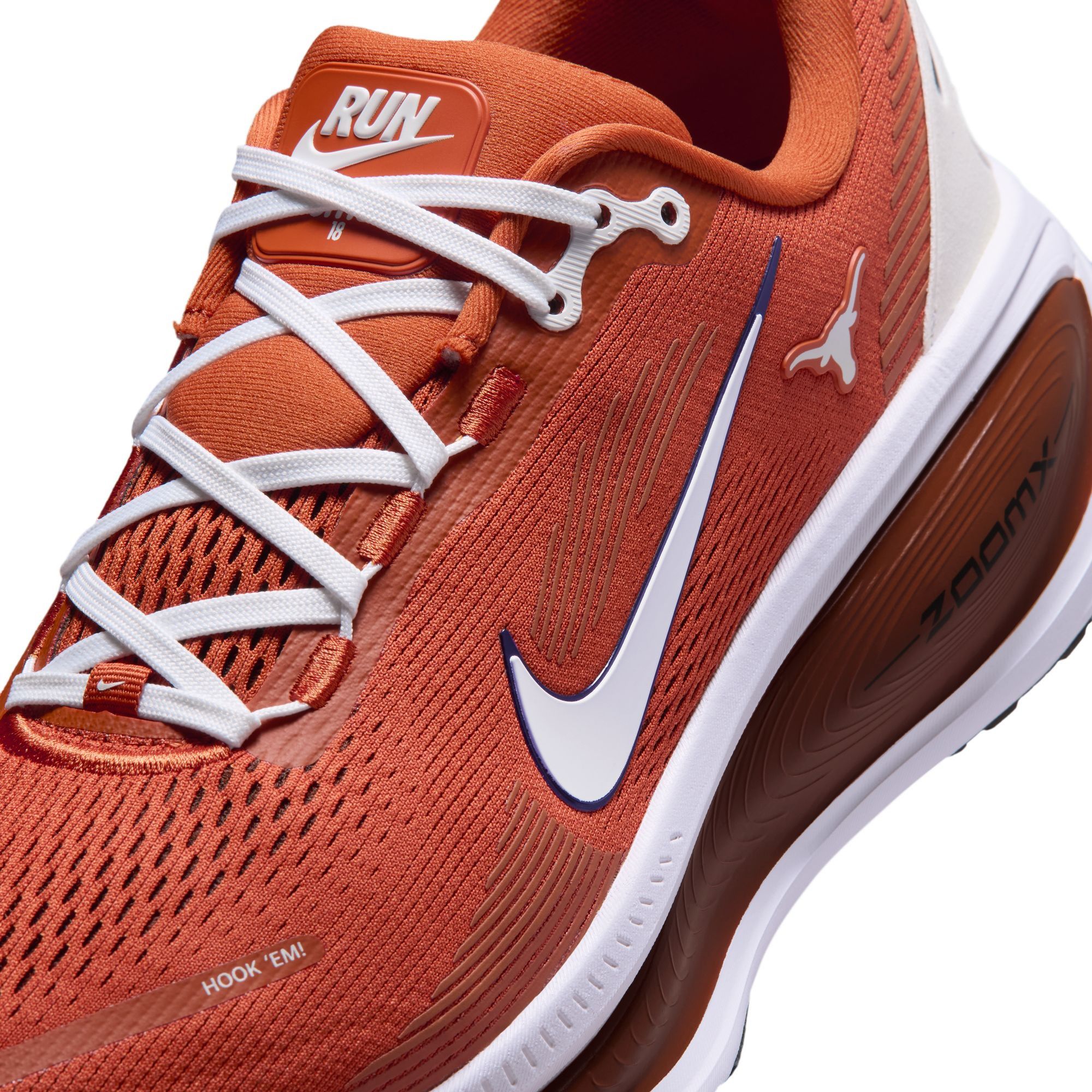 Nike Vomero 18 Texas Running Shoes product image