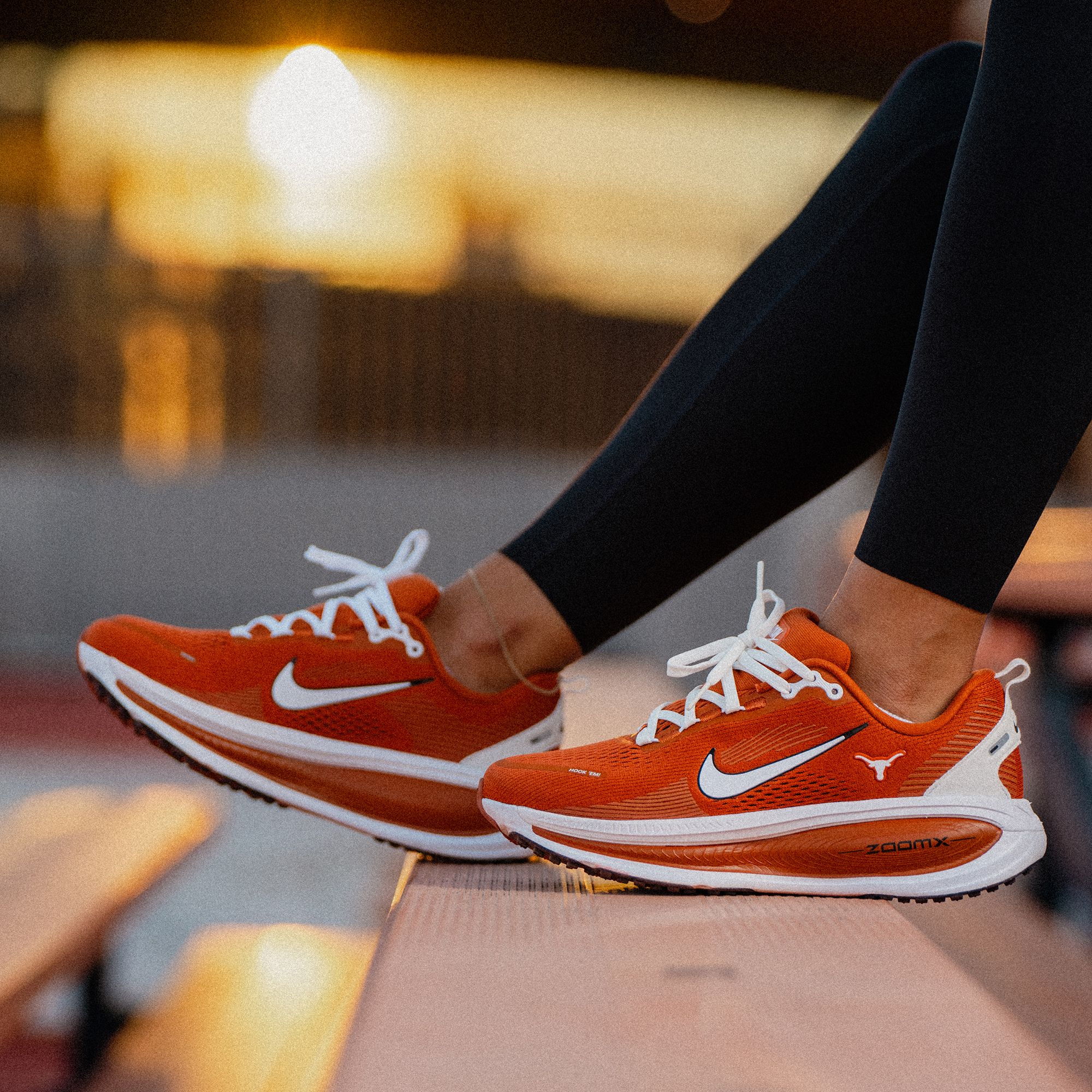 Nike Vomero 18 Texas Running Shoes product image