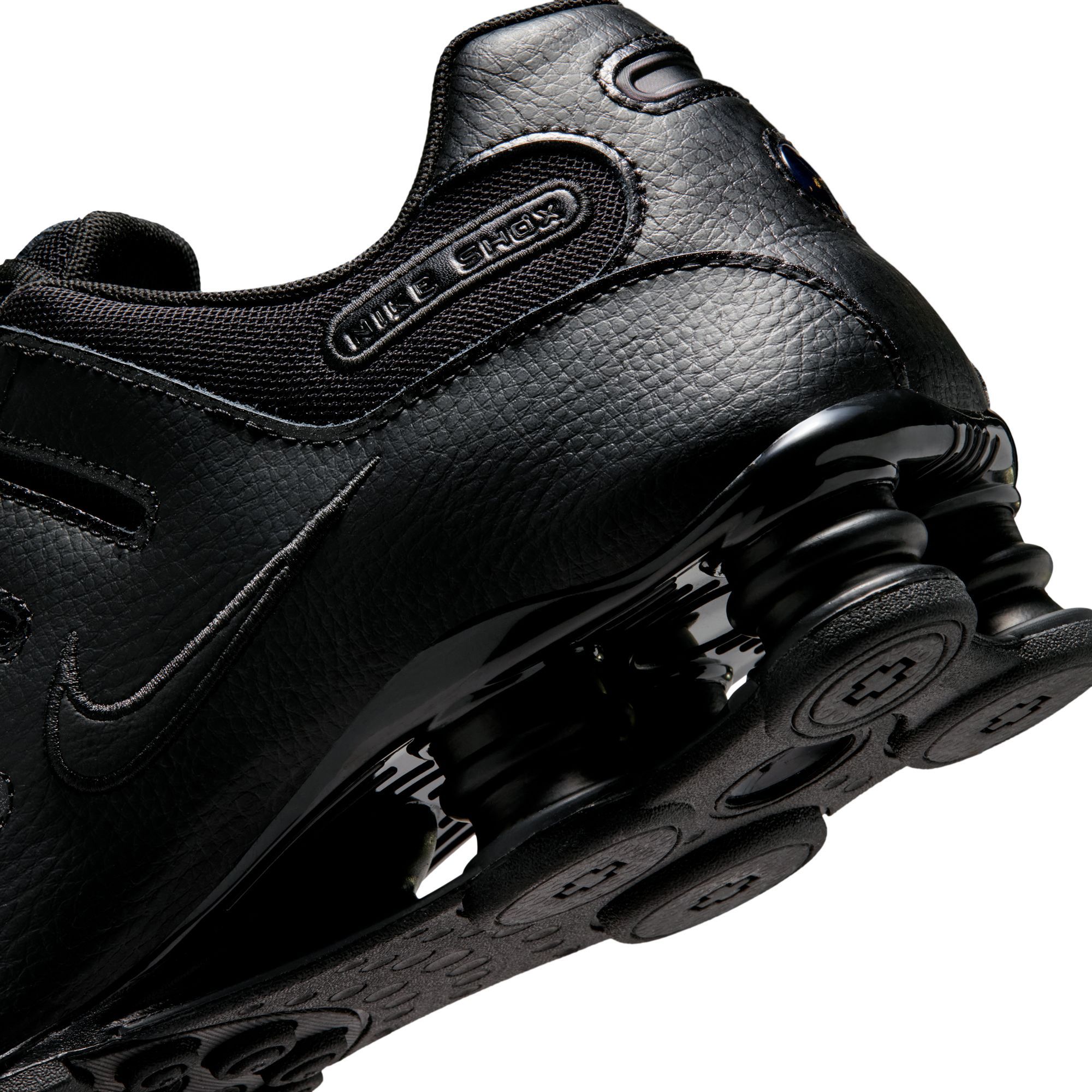 Nike Men's Shox NZ Shoes product image