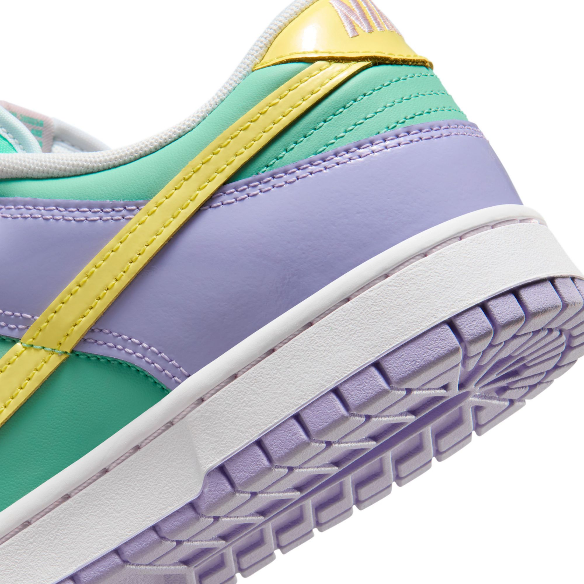 Nike Men's Dunk Low Shoes product image
