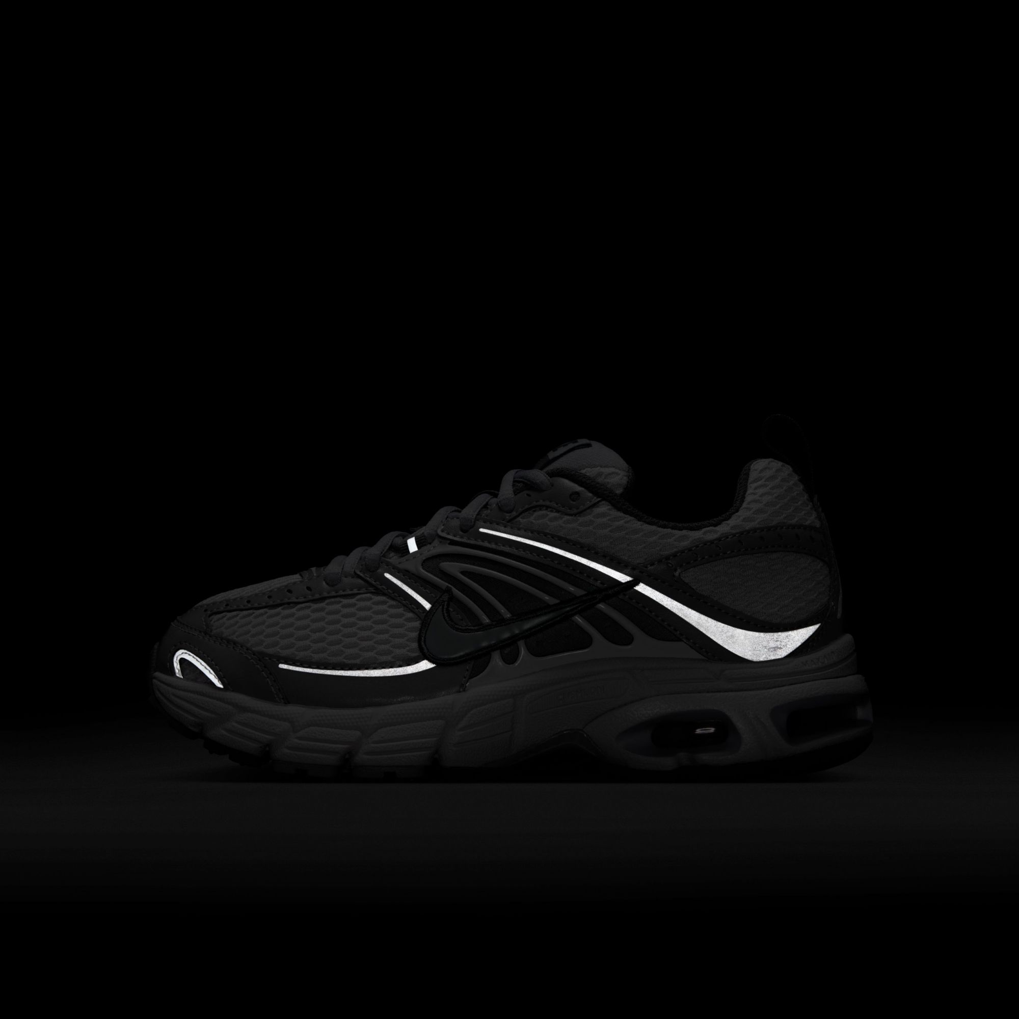 Nike Kids' Grade School Air Max Moto 2K Shoes product image