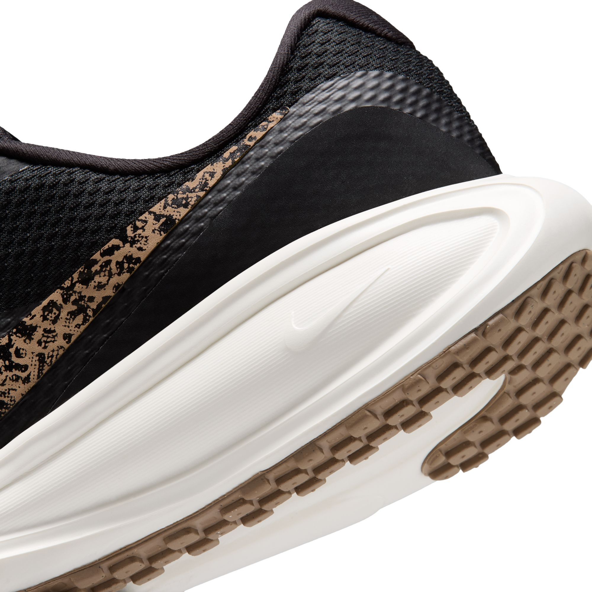 Nike Women's Revolution 8 Running Shoes product image