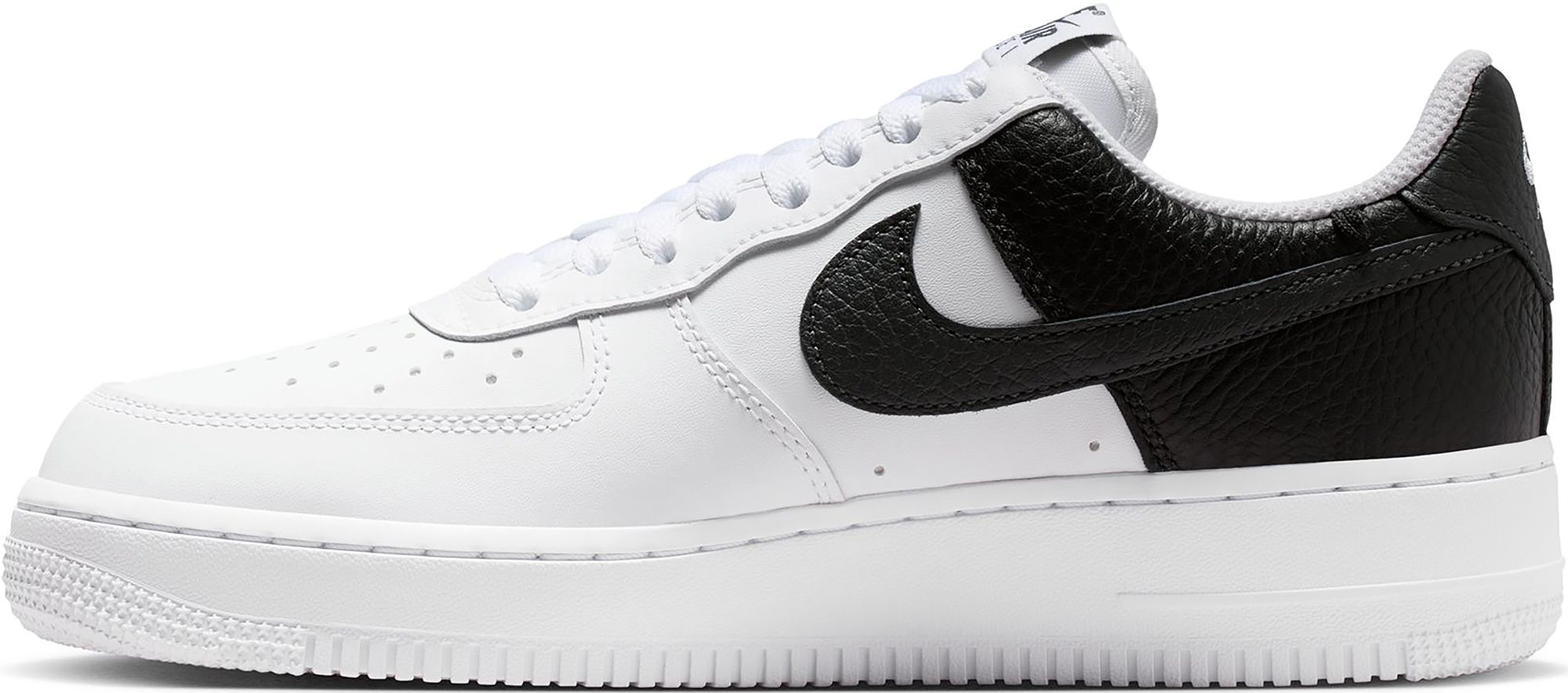 Nike Women's Air Force 1 '07 Shoes product image