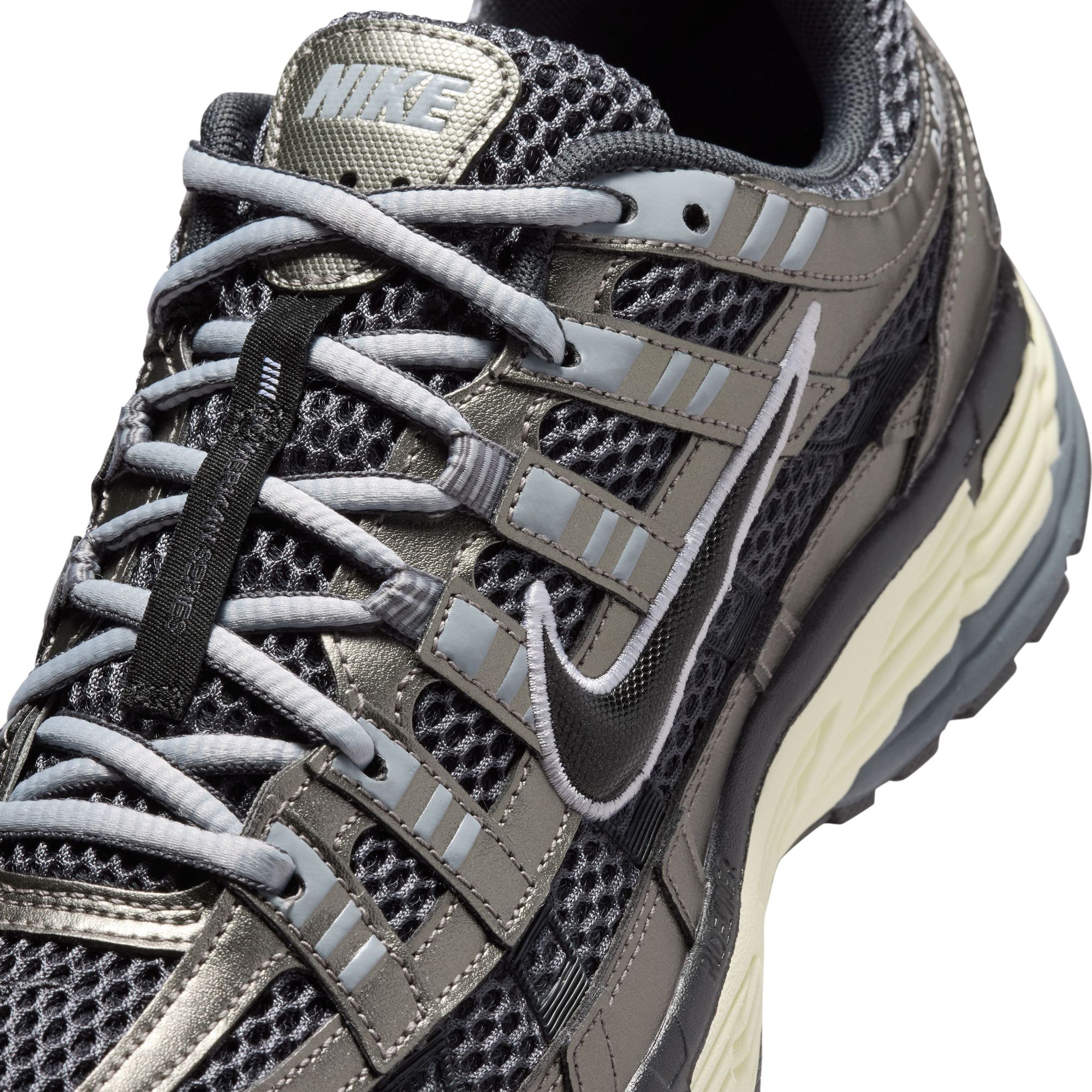 Nike Men's P-6000 Shoes product image