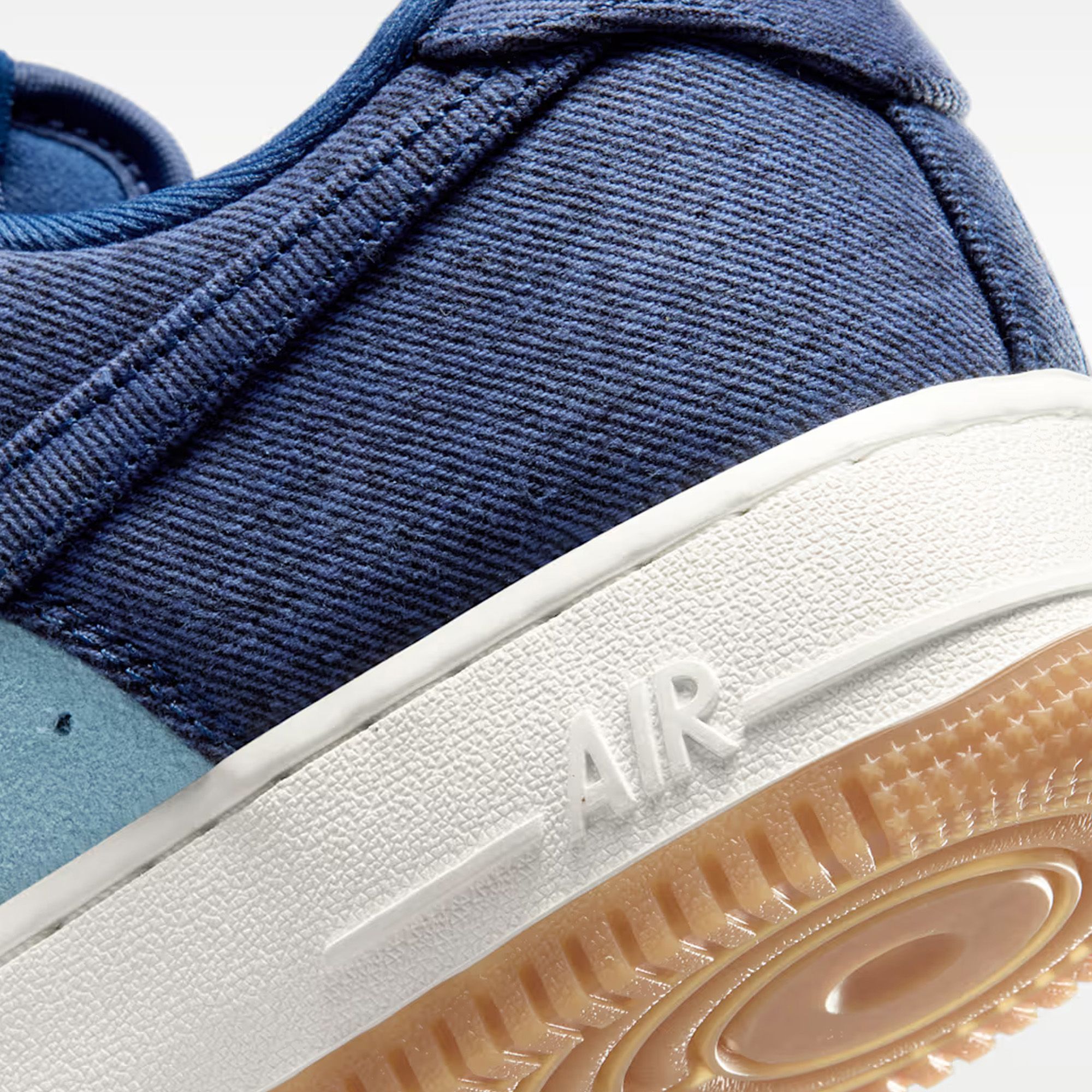 Nike Men's Air Force 1 '07 Shoes product image