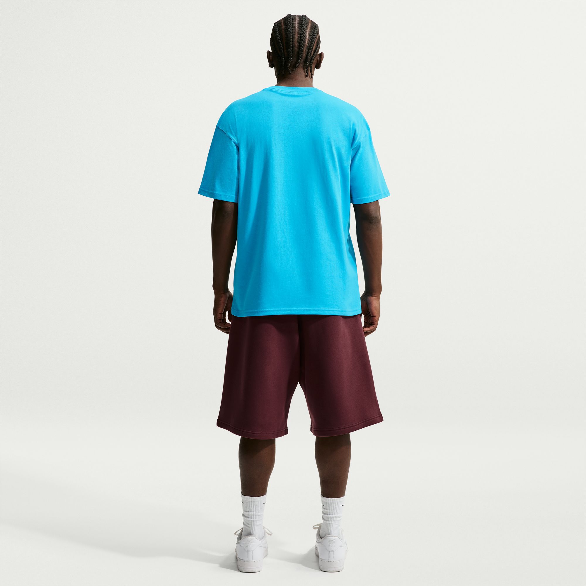 Nike Men's Dri-FIT Standard Issue Basketball T-Shirt product image