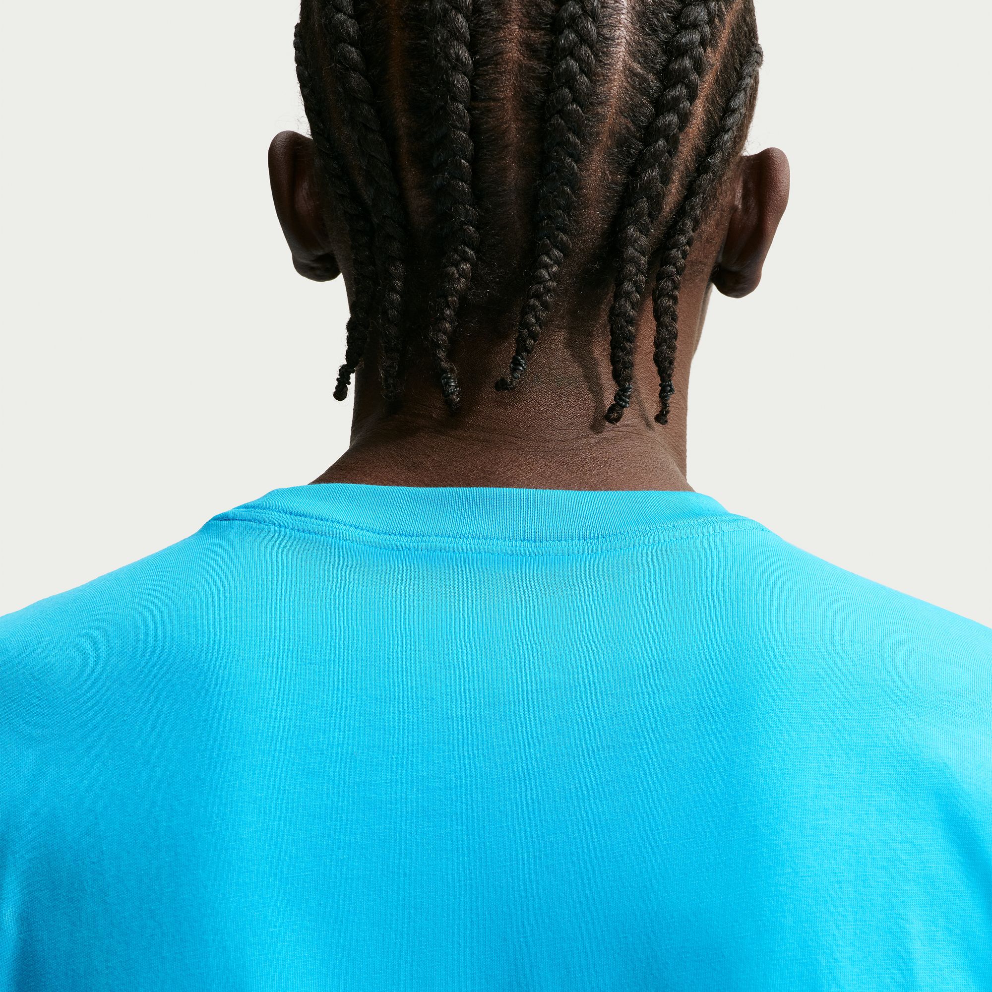 Nike Men's Dri-FIT Standard Issue Basketball T-Shirt product image
