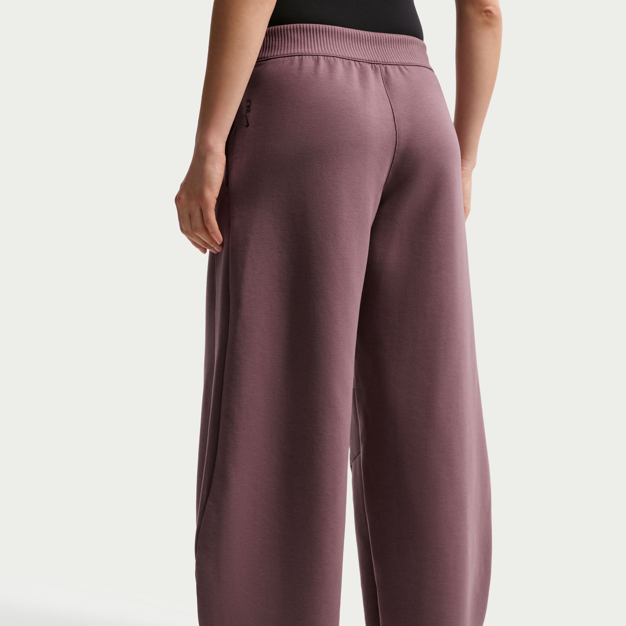 Nike Women's 24.7 ImpossiblySoft High-Waisted Wide-Leg Pants product image