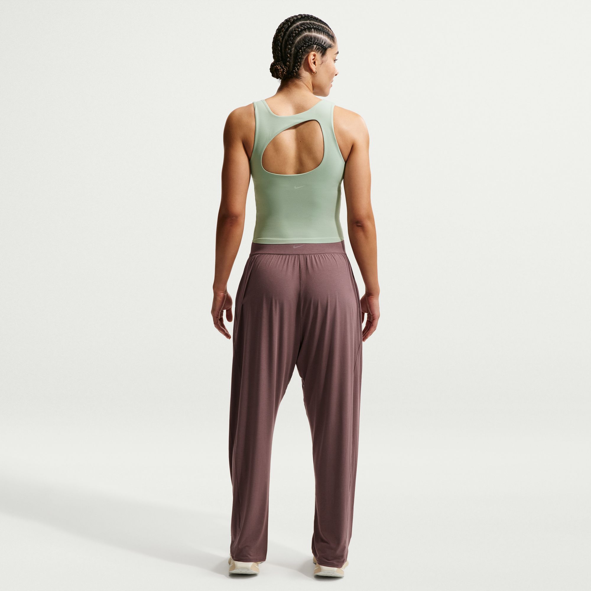 Nike Women's Zenvy Loose Mid-Rise Pants product image