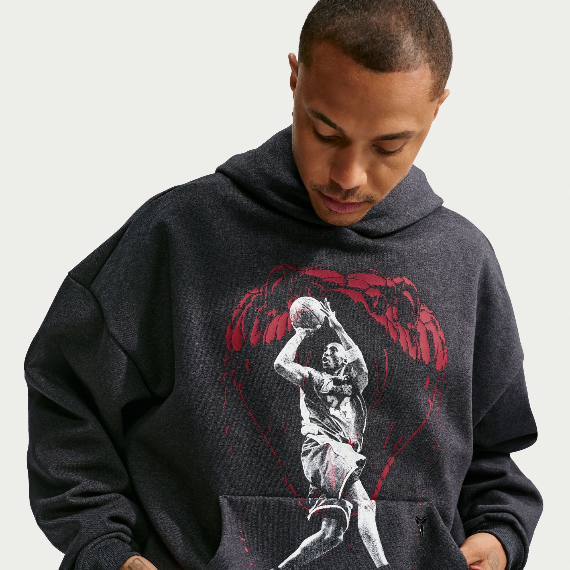 Nike Men's Kobe Bryant Standard Issue Nike Therma-FIT Basketball Hoodie product image