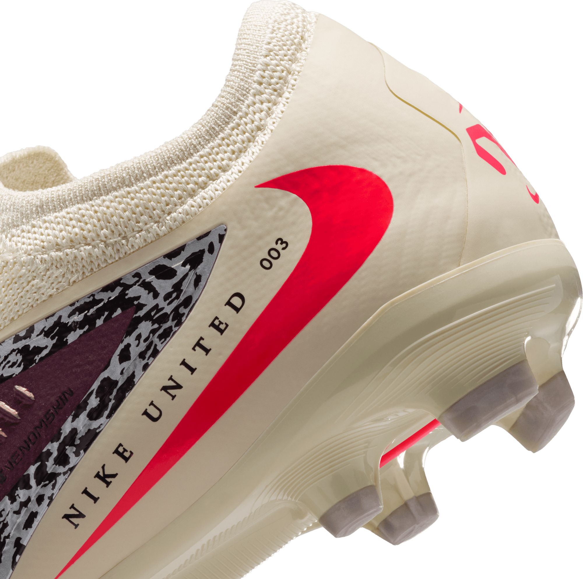 Nike Kids' United Phantom 6 Pro FG Soccer Cleats product image