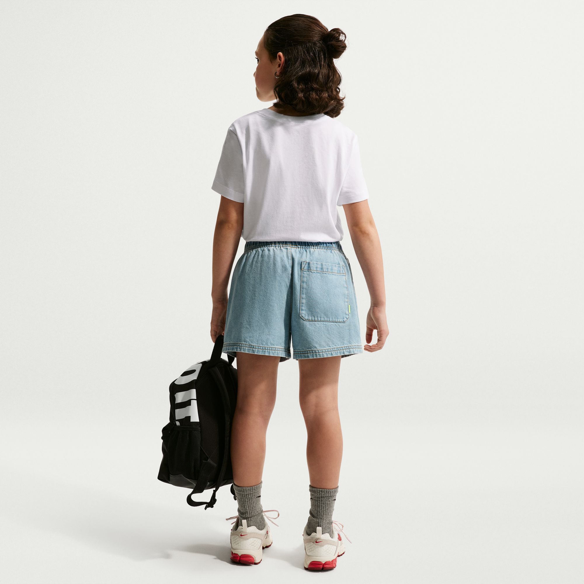 Nike Kids' Sportswear Play Tee product image