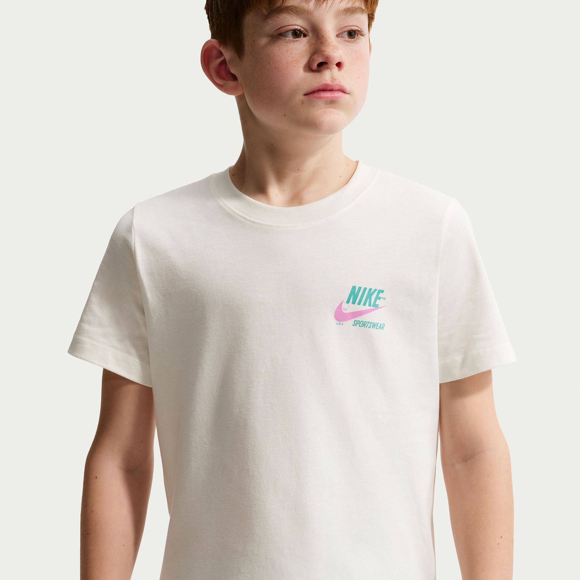 Nike Youth Sportswear Graphic T-Shirt product image