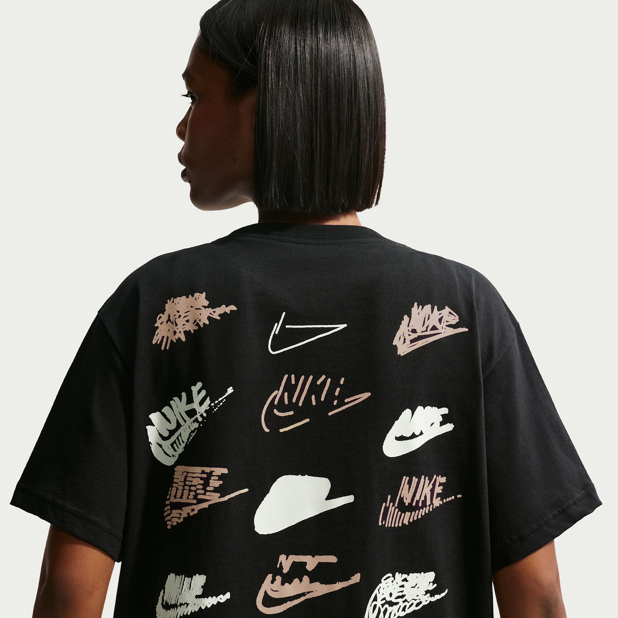 Nike Women's Sportswear Classic Oversized Graphic T-Shirt product image