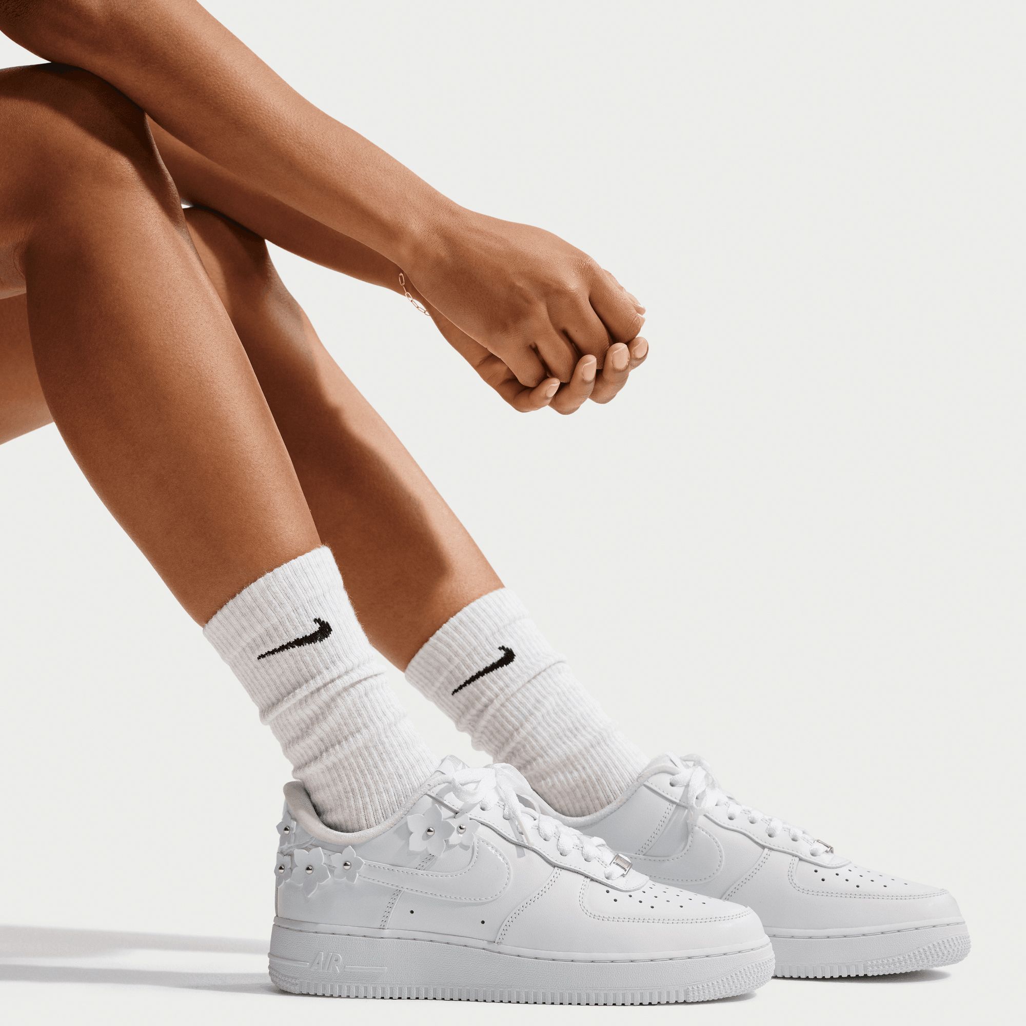 Nike Women's Air Force 1 '07 Shoes product image