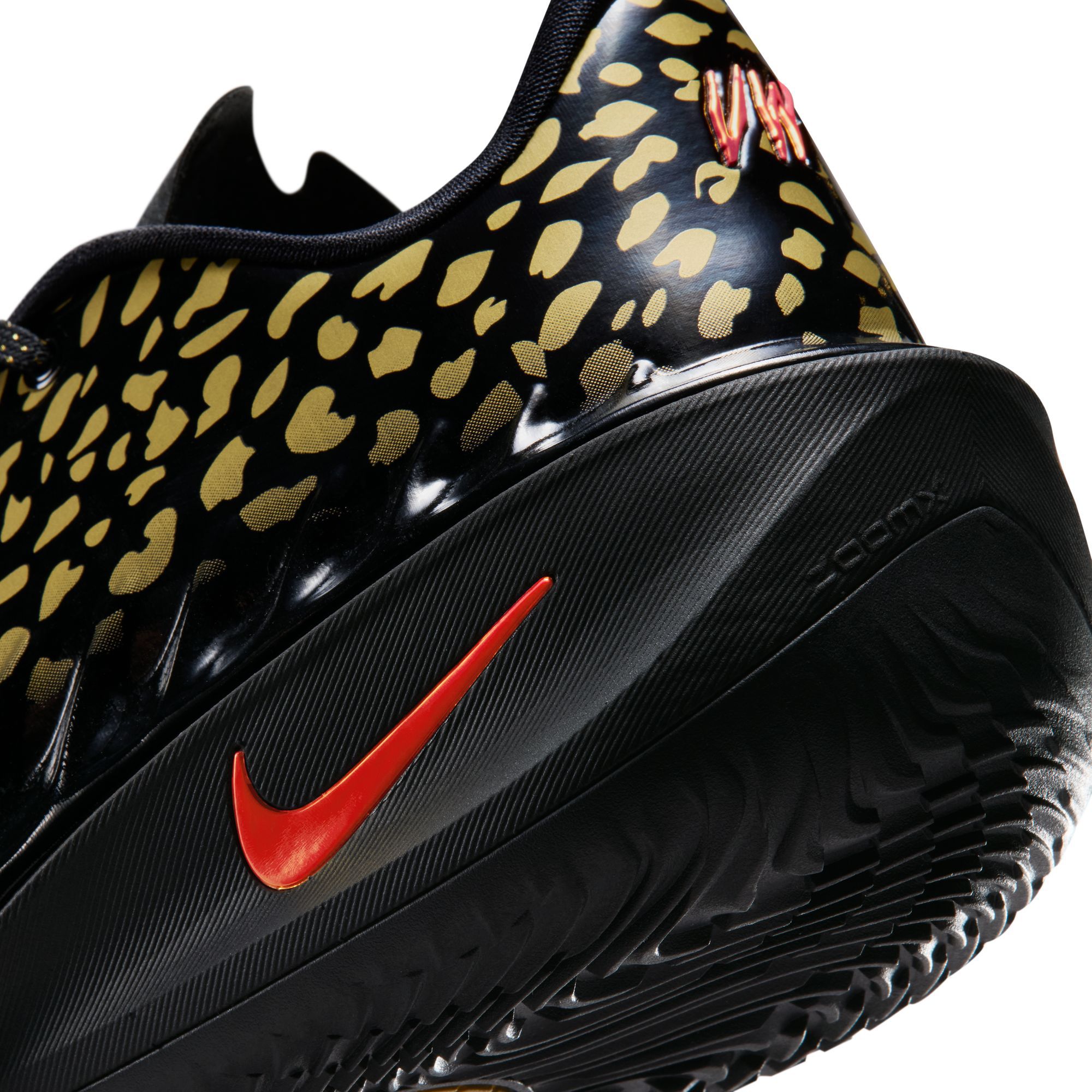 Nike G.T. Cut 4 'Wemby' Basketball Shoes product image