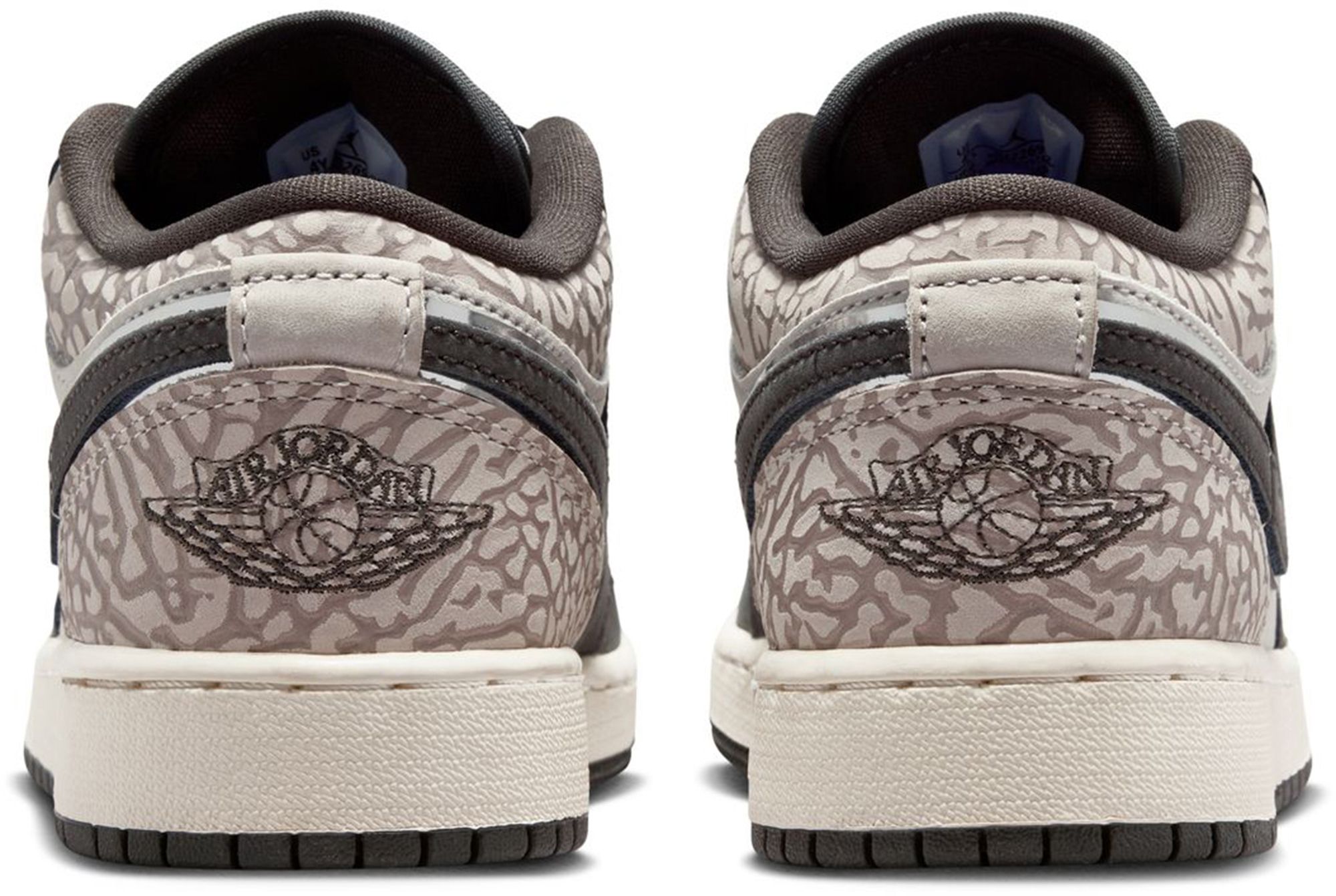 Jordan Kids' Grade School Air Jordan 1 Low Basketball Shoes product image