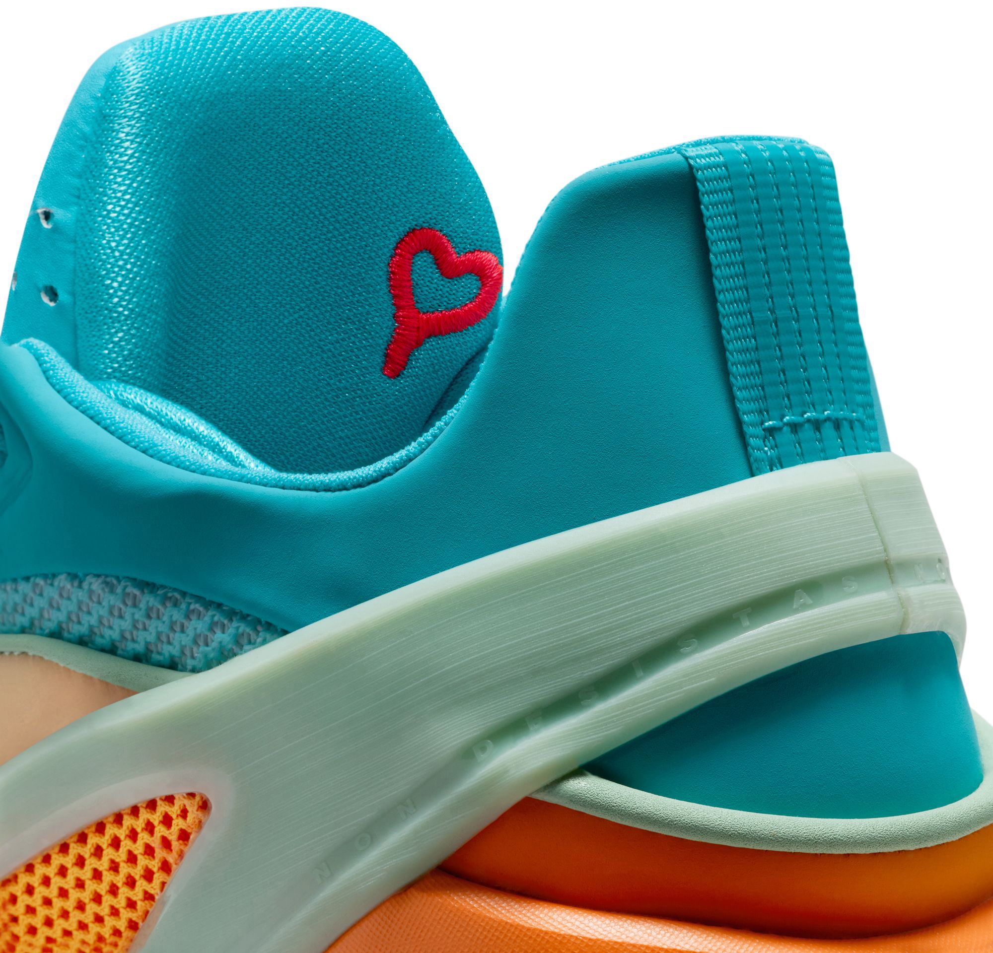 Jordan Kids' Grade School Luka 5 'Oceanside' Basketball Shoes product image
