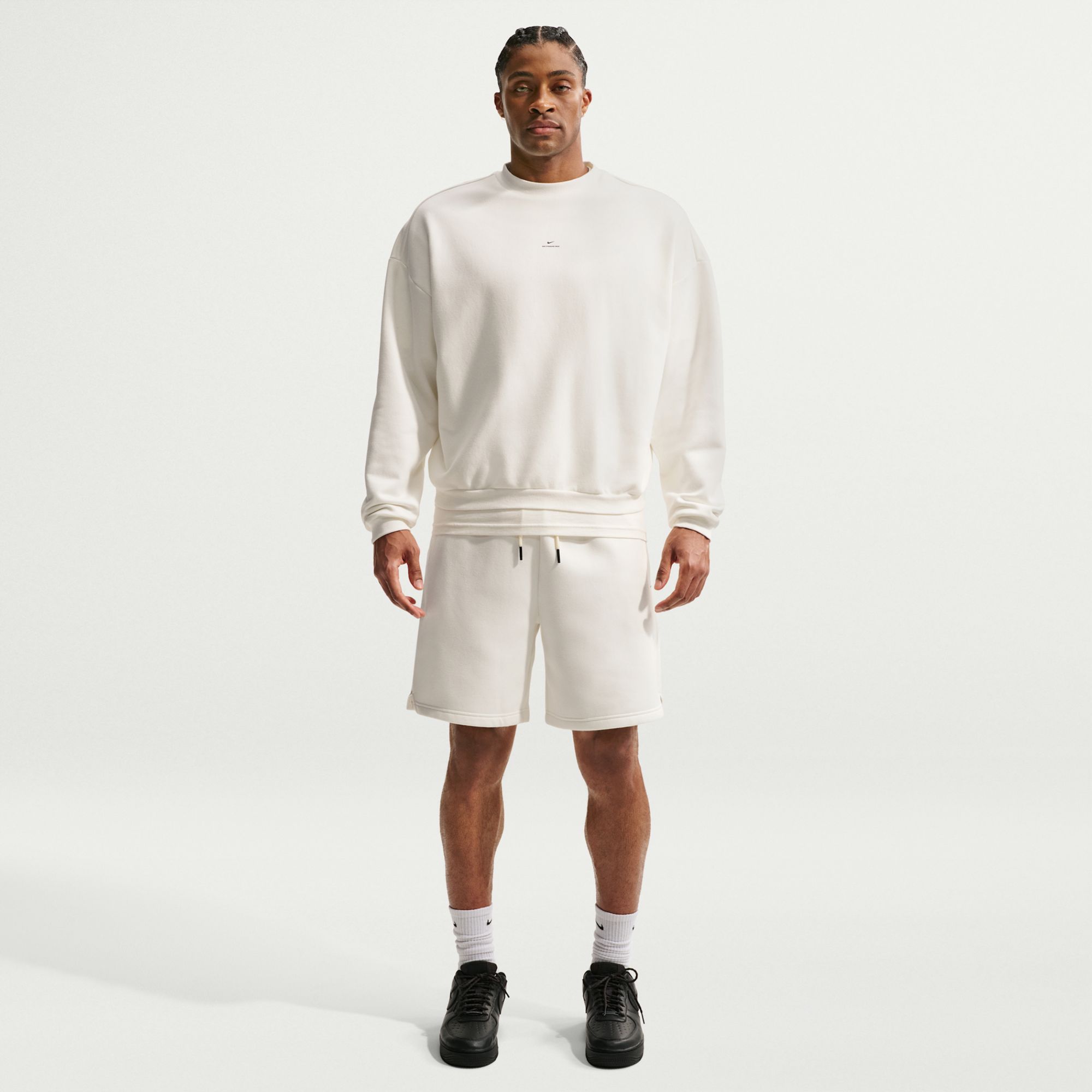 Nike Men's Therma-FIT Standard Issue Brushed Fleece 8" Shorts product image