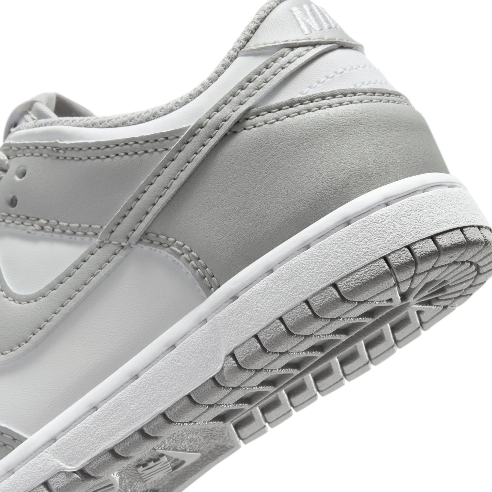 Nike Kids' Preschool Dunk Low Shoes product image