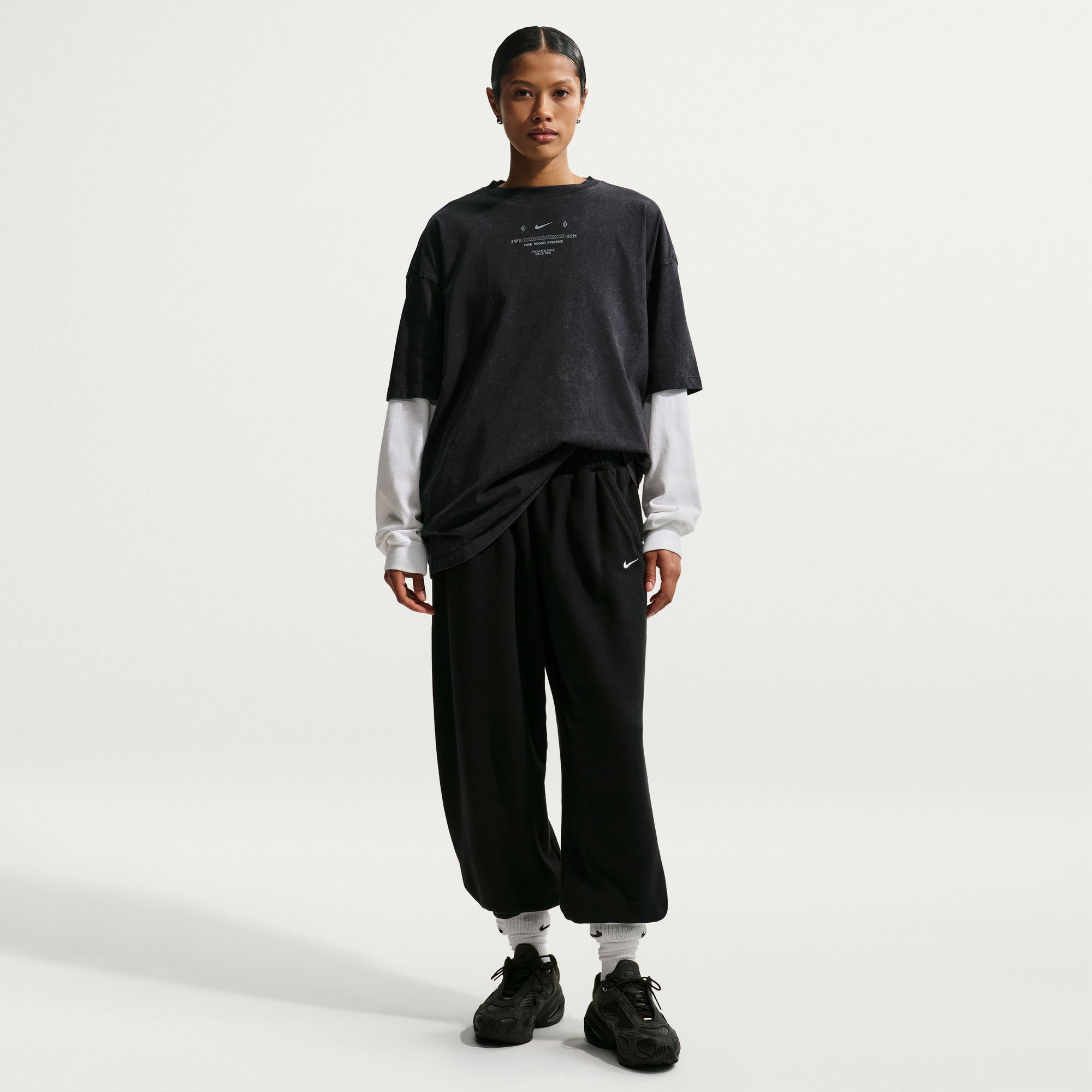 Nike Women's Sportswear Oversized Record Graphic T-Shirt product image