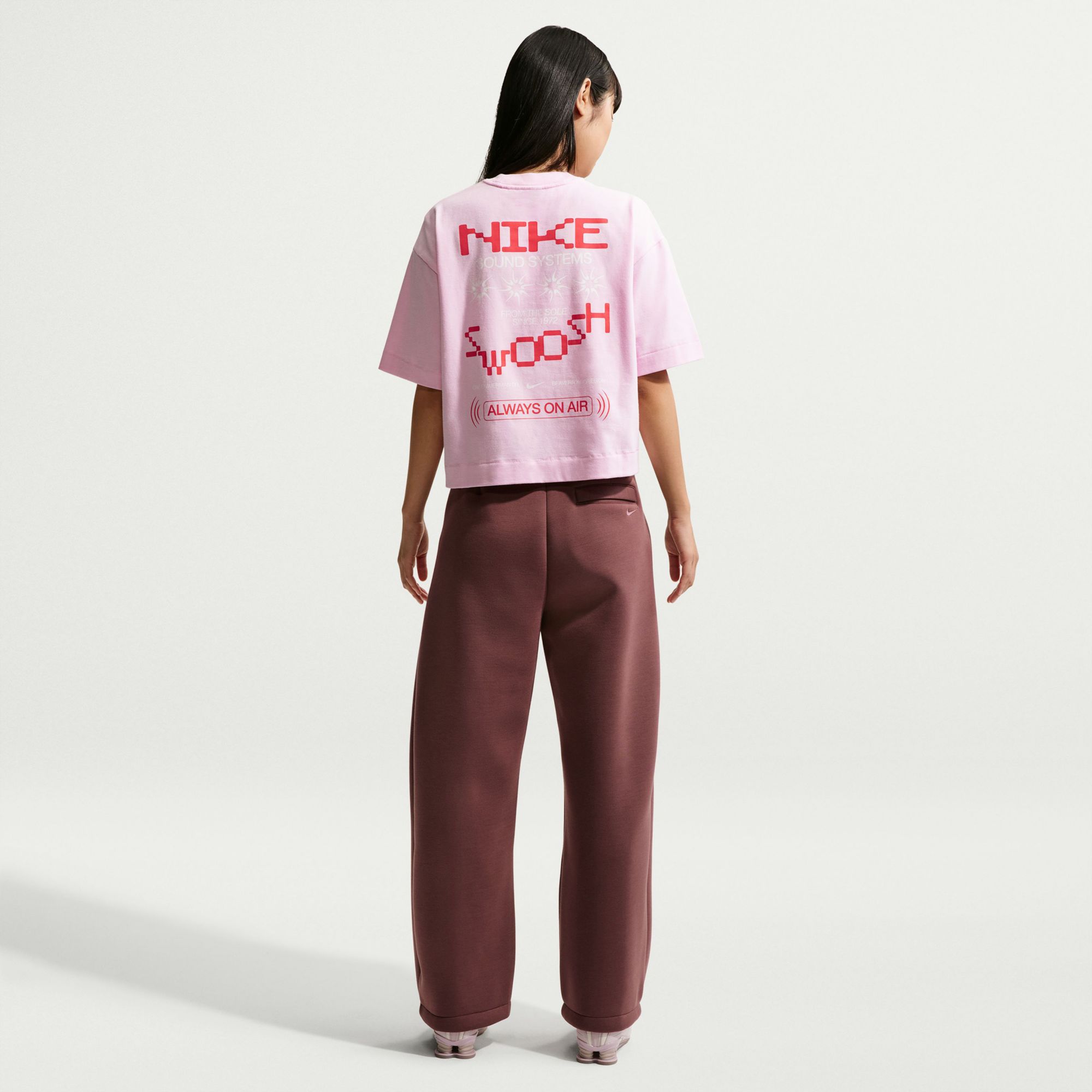 Nike Women's Sportswear Oversized Mid-Cropped Festival T-Shirt product image