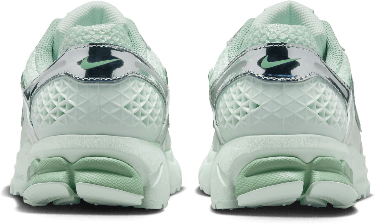 Nike Women's Zoom Vomero 5 Shoes product image