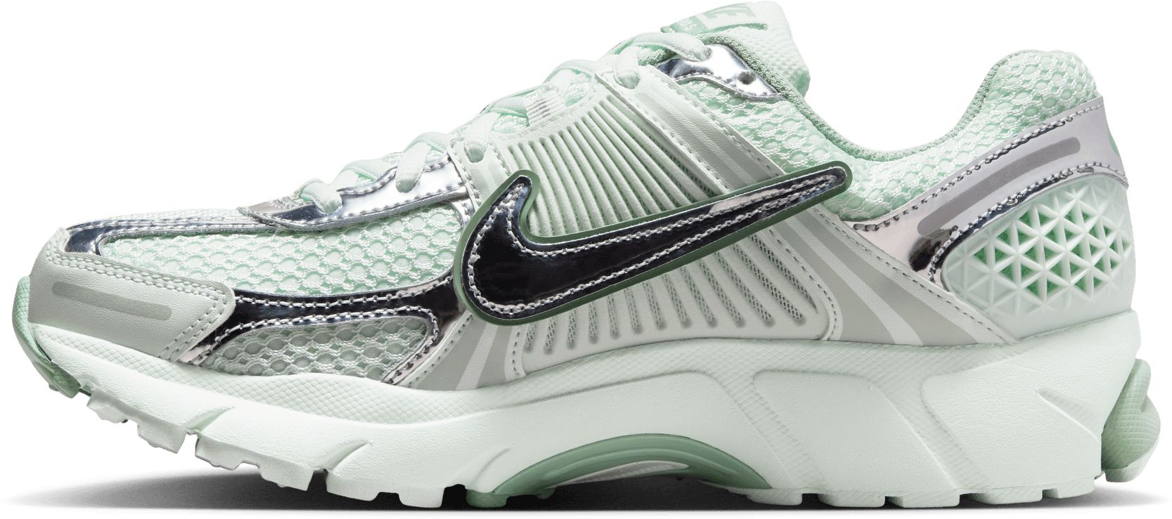 Nike Women's Zoom Vomero 5 Shoes product image