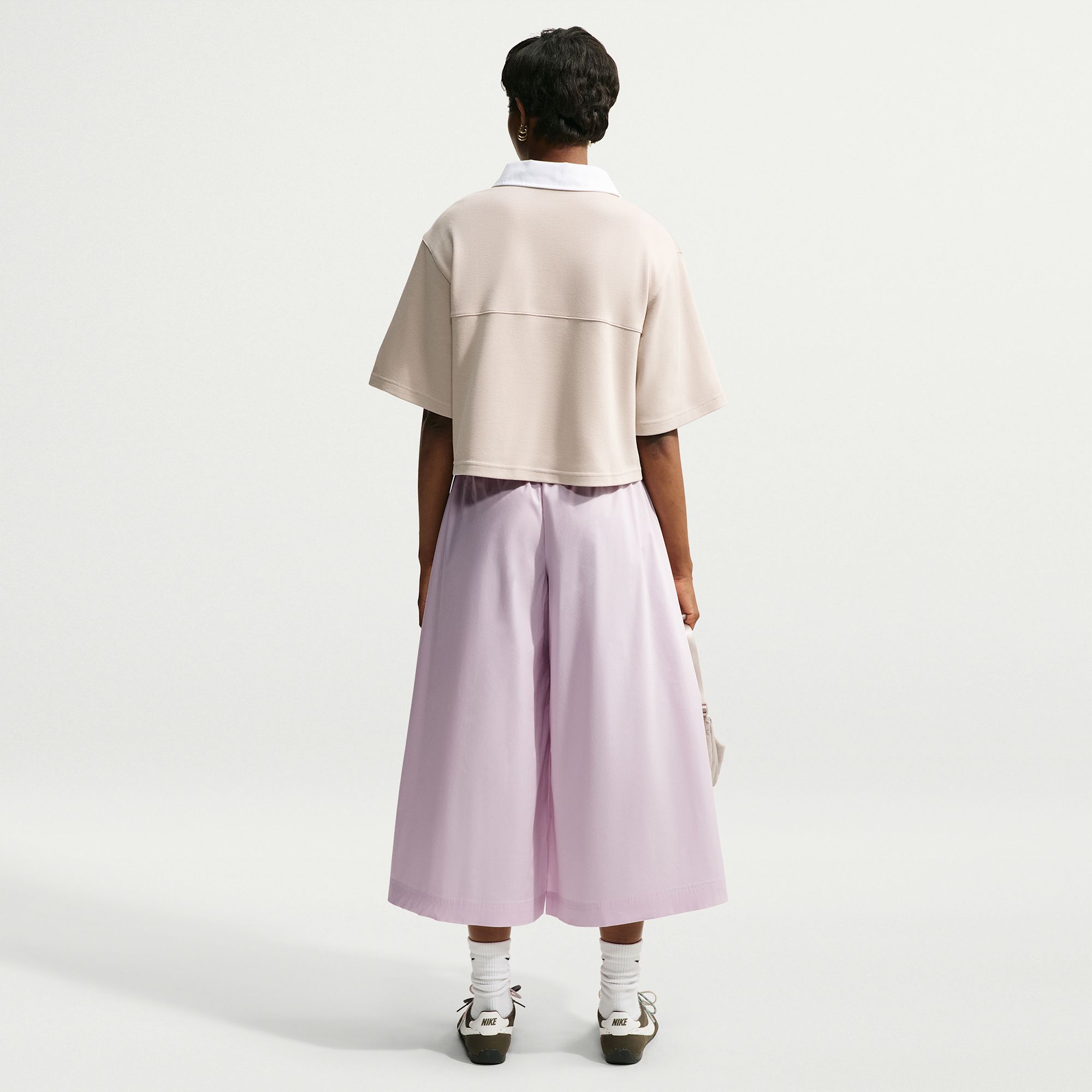 Nike Women's Sportswear Oversized Mid-Rise Poplin Culottes product image