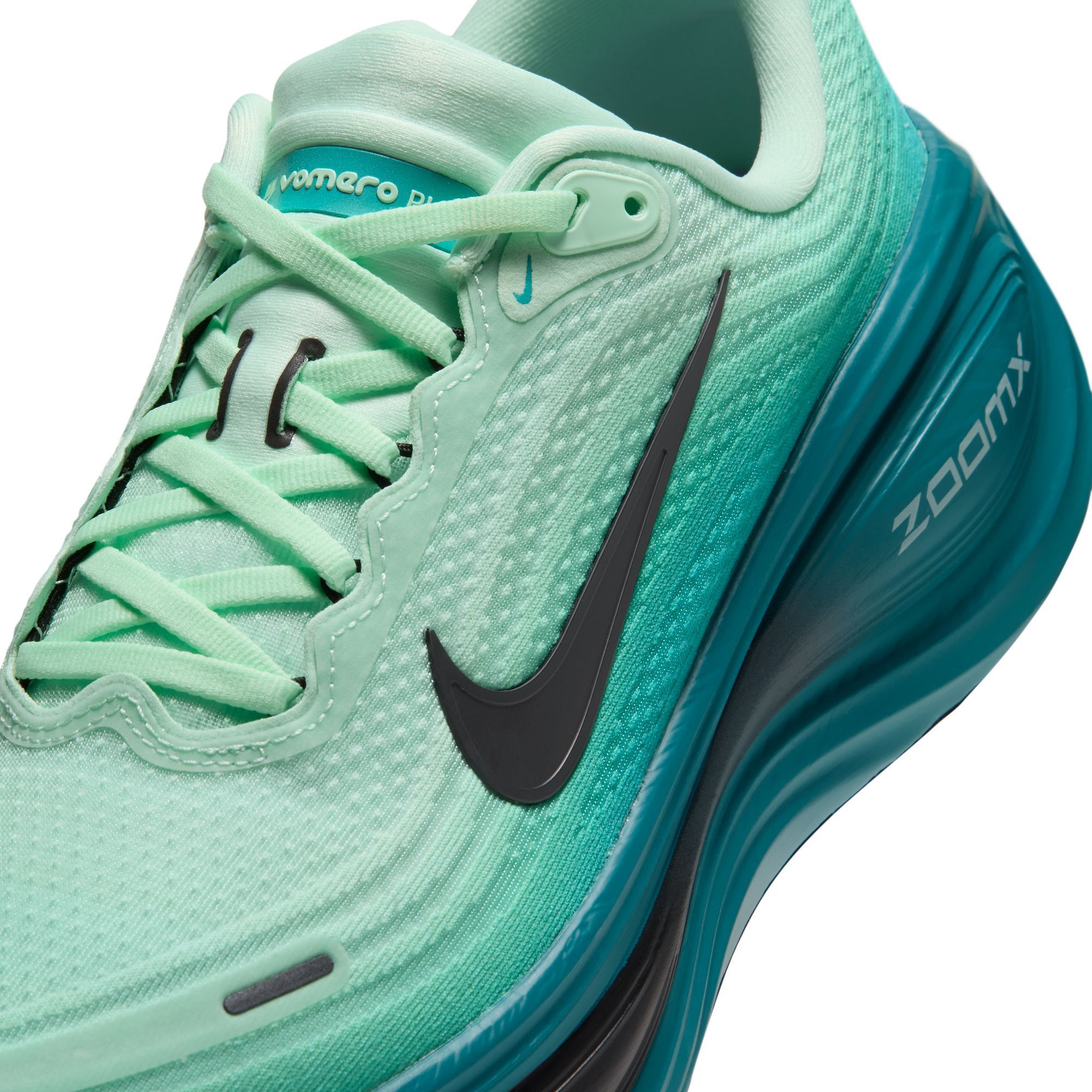 Nike Men's Vomero Plus Running Shoes product image