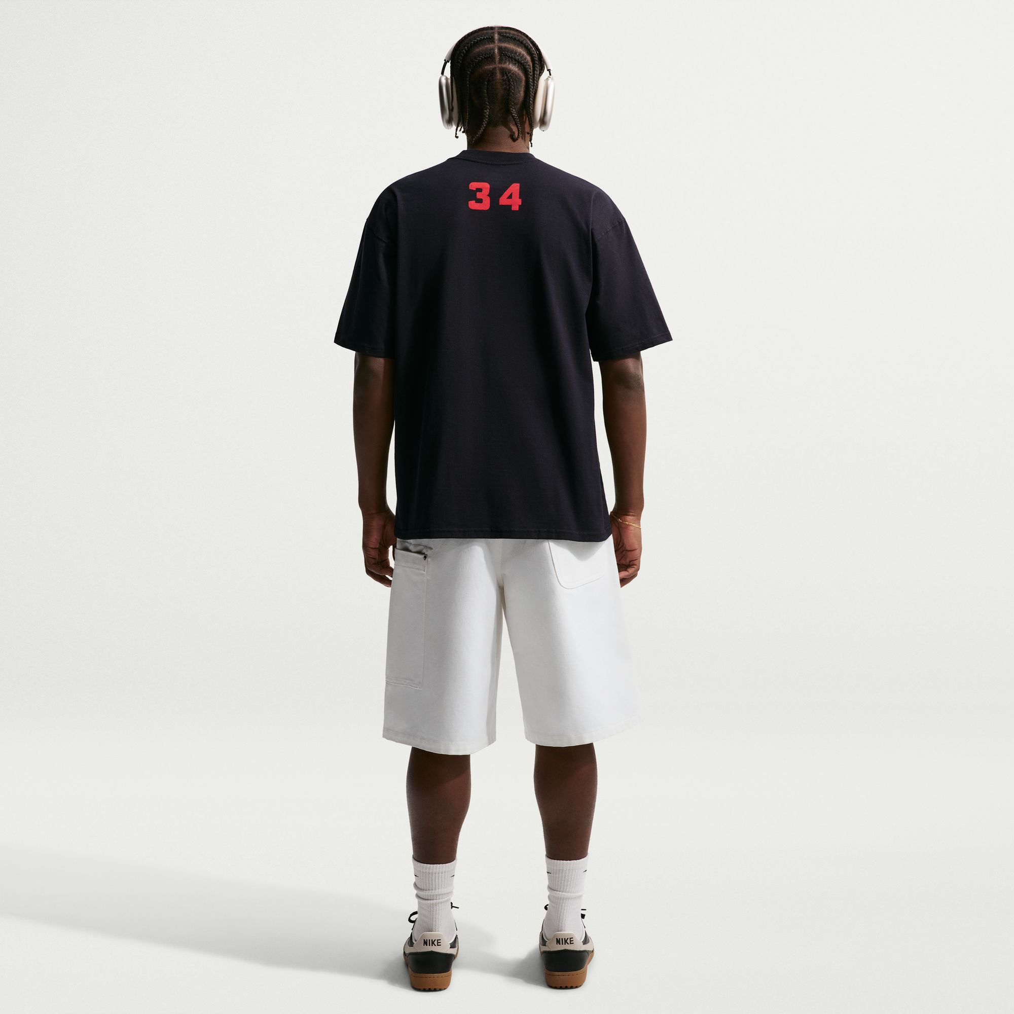 Nike Men's Charles Barkley Max90 Chuck Graphic T-Shirt product image