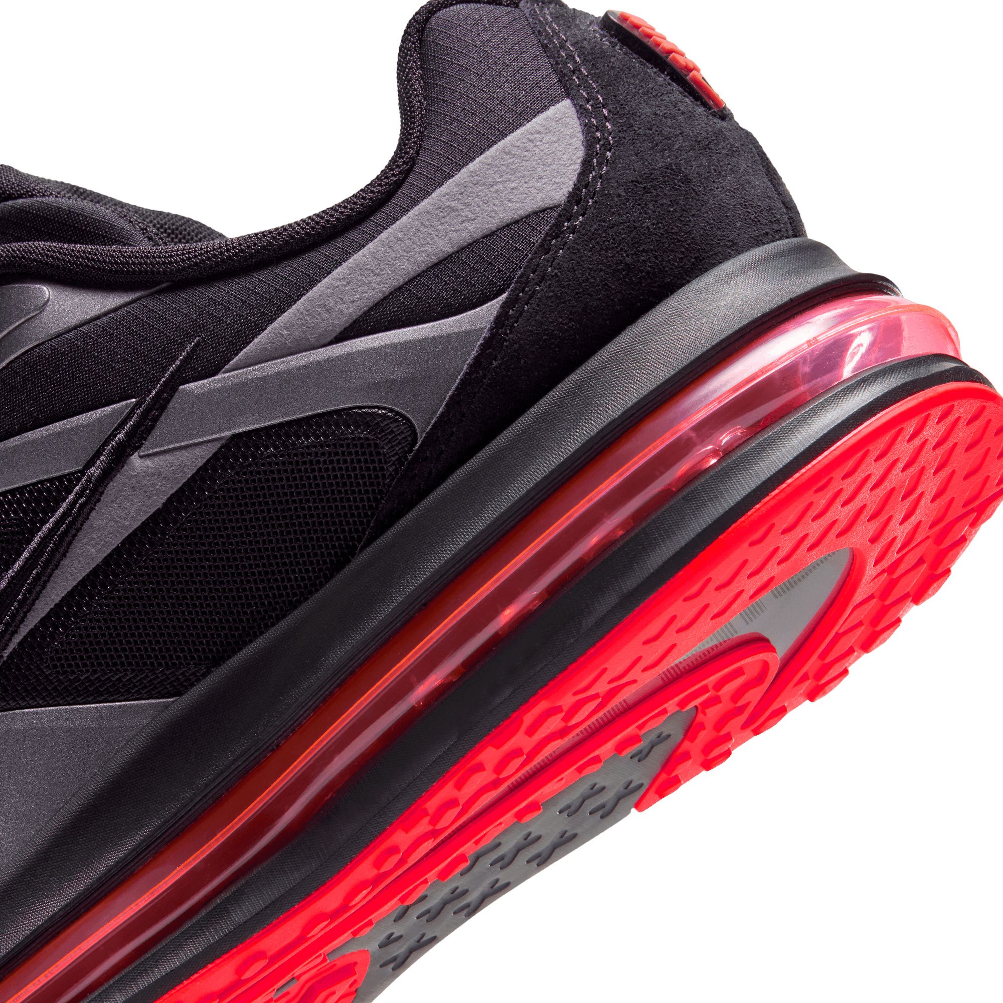 Nike Men's Air Max Metro Shoes product image