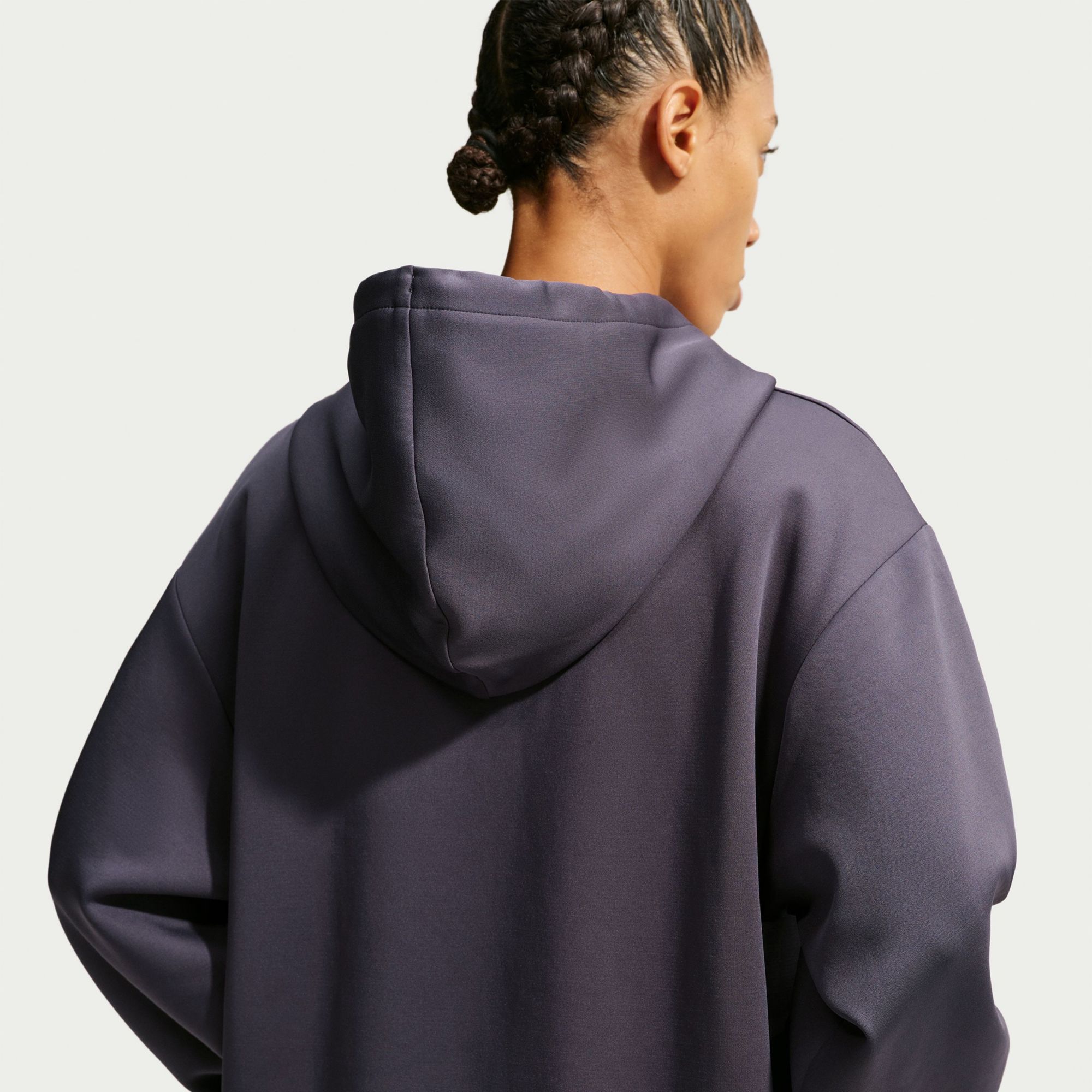 Nike Sabrina Ionescu Standard Issue Dri-FIT Basketball Hoodie product image