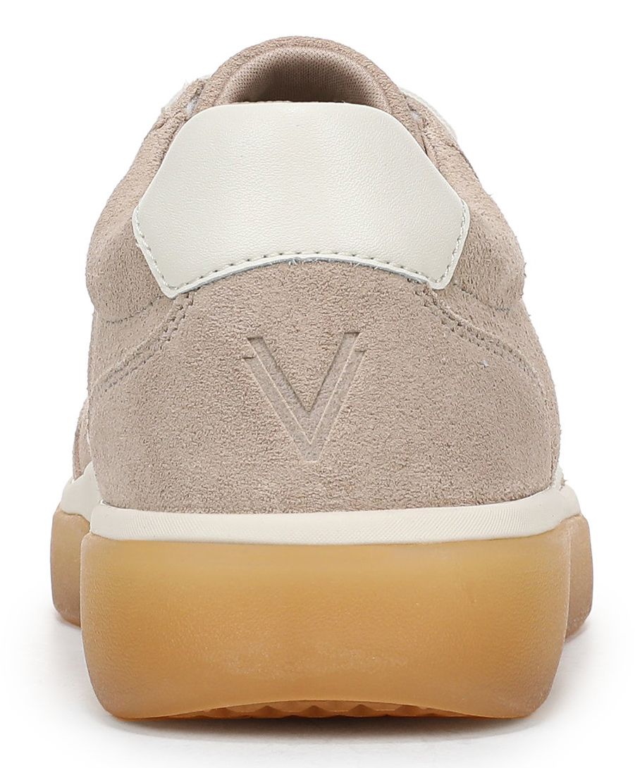 Vionic Women's City Walk Sneakers product image