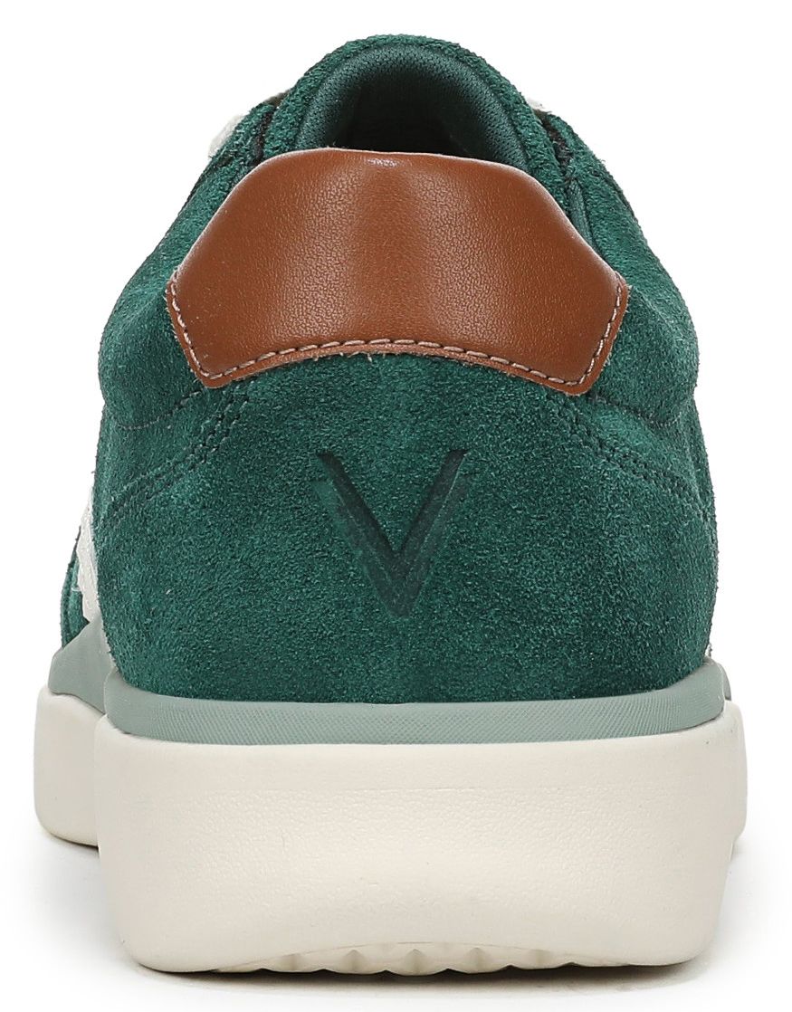 Vionic Women's City Walk Sneakers product image