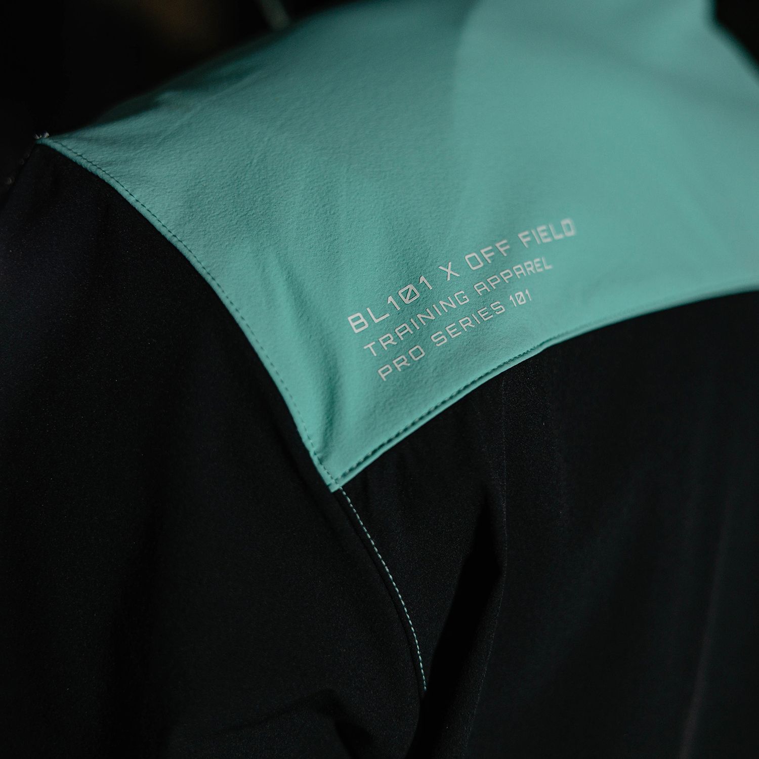 Baseball Lifestyle 101 Men's Diamond Tech Pro Cage Jacket product image