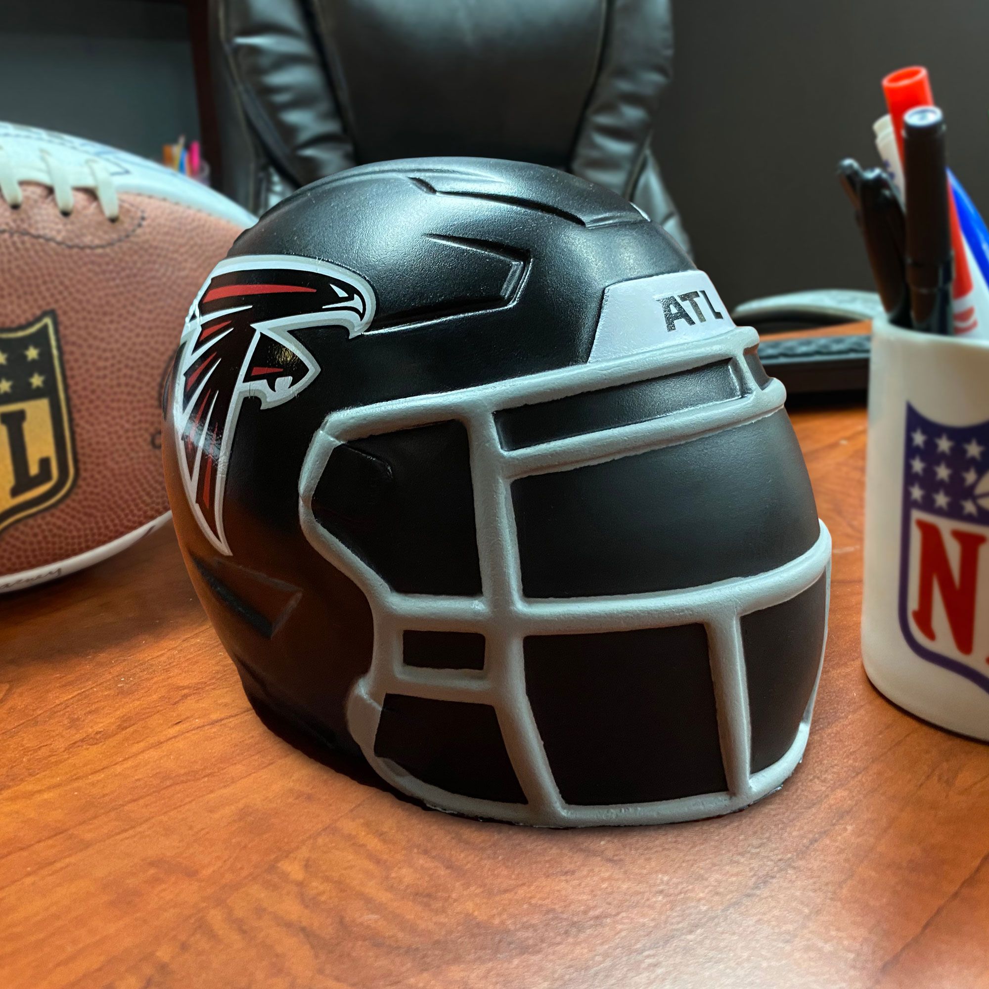 Party Animal Atlanta Falcons Jumbo Helmet SqueezyMate Dick's Sporting