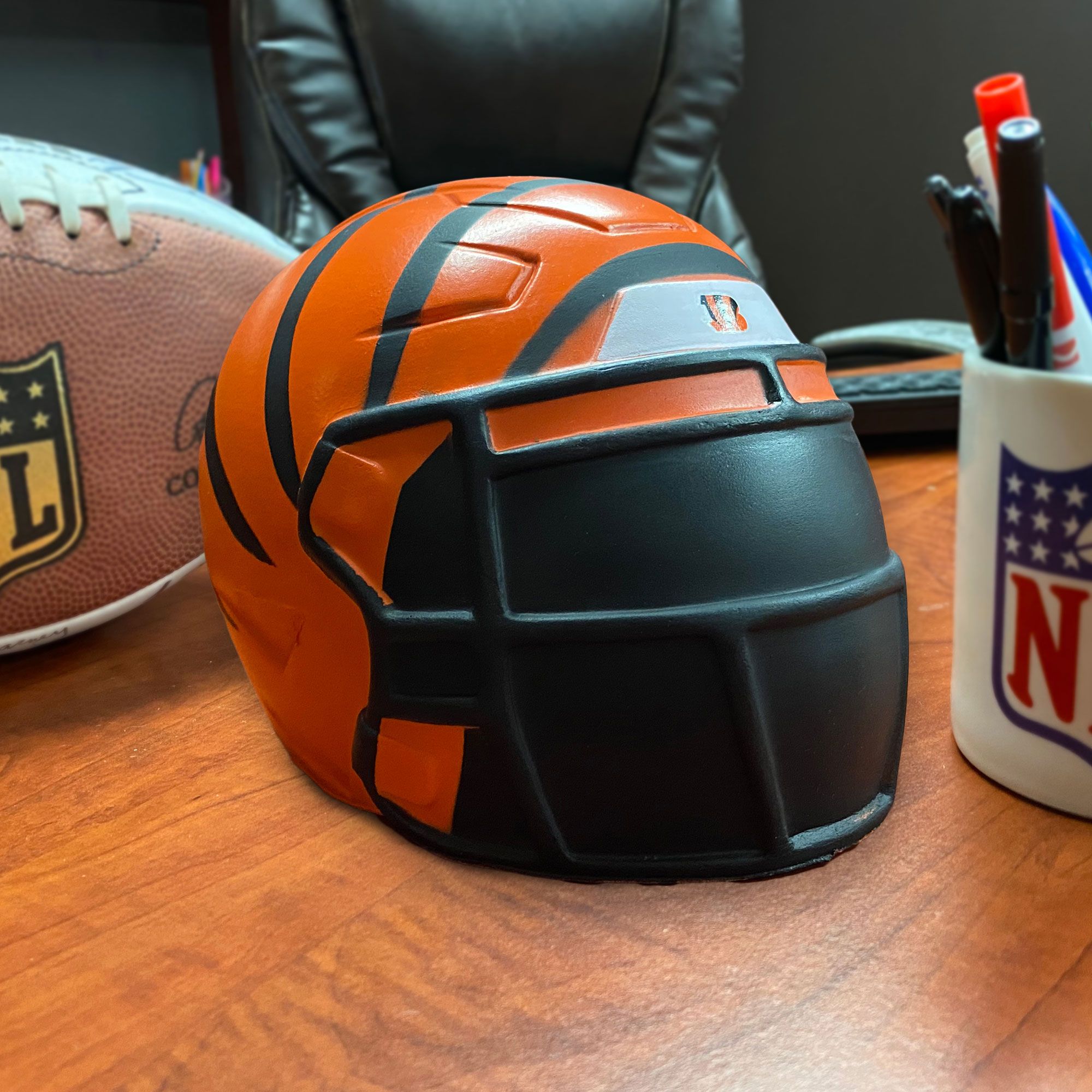 Party Animal Cincinnati Bengals Jumbo Helmet SqueezyMate product image