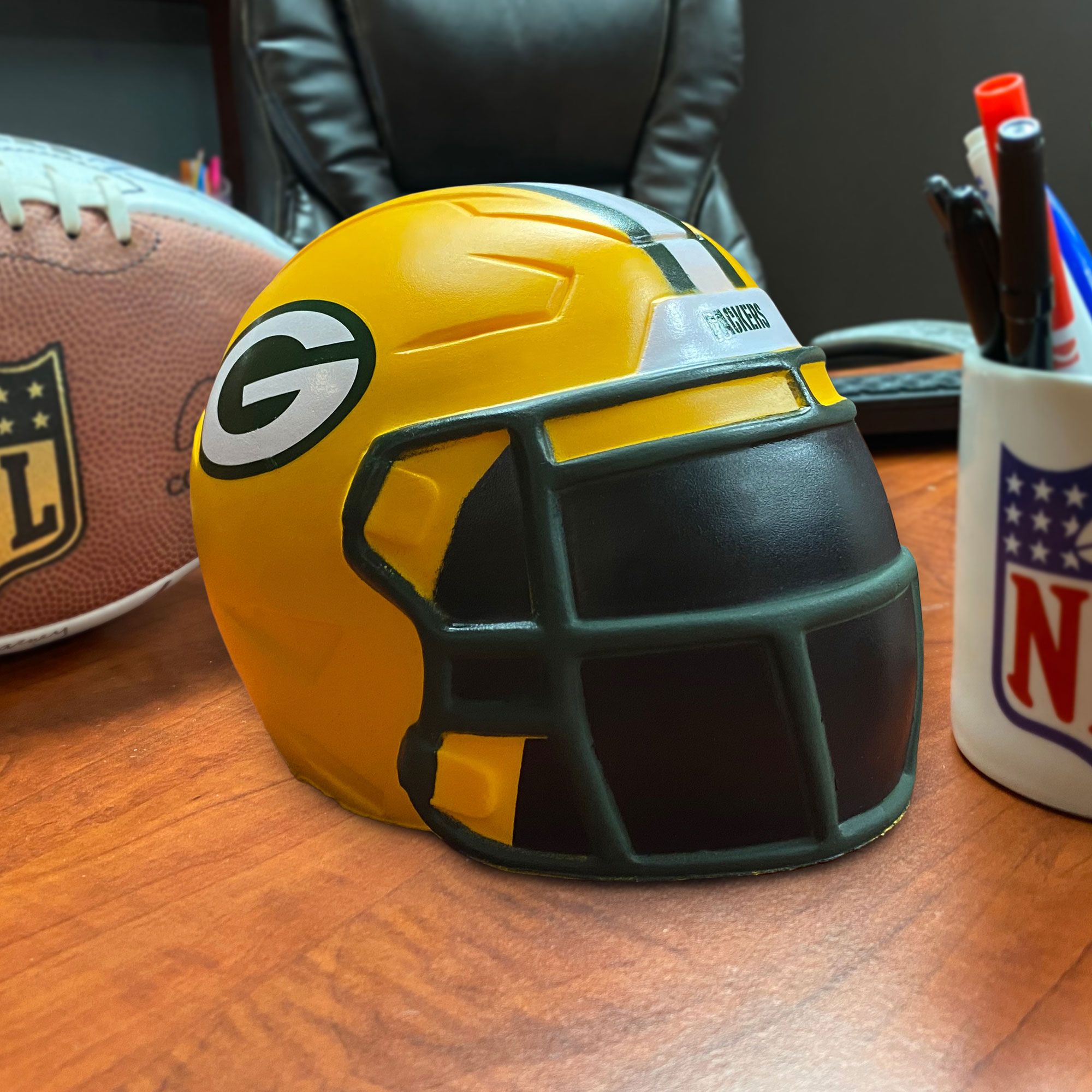 Party Animal Green Bay Packers Jumbo Helmet SqueezyMate product image