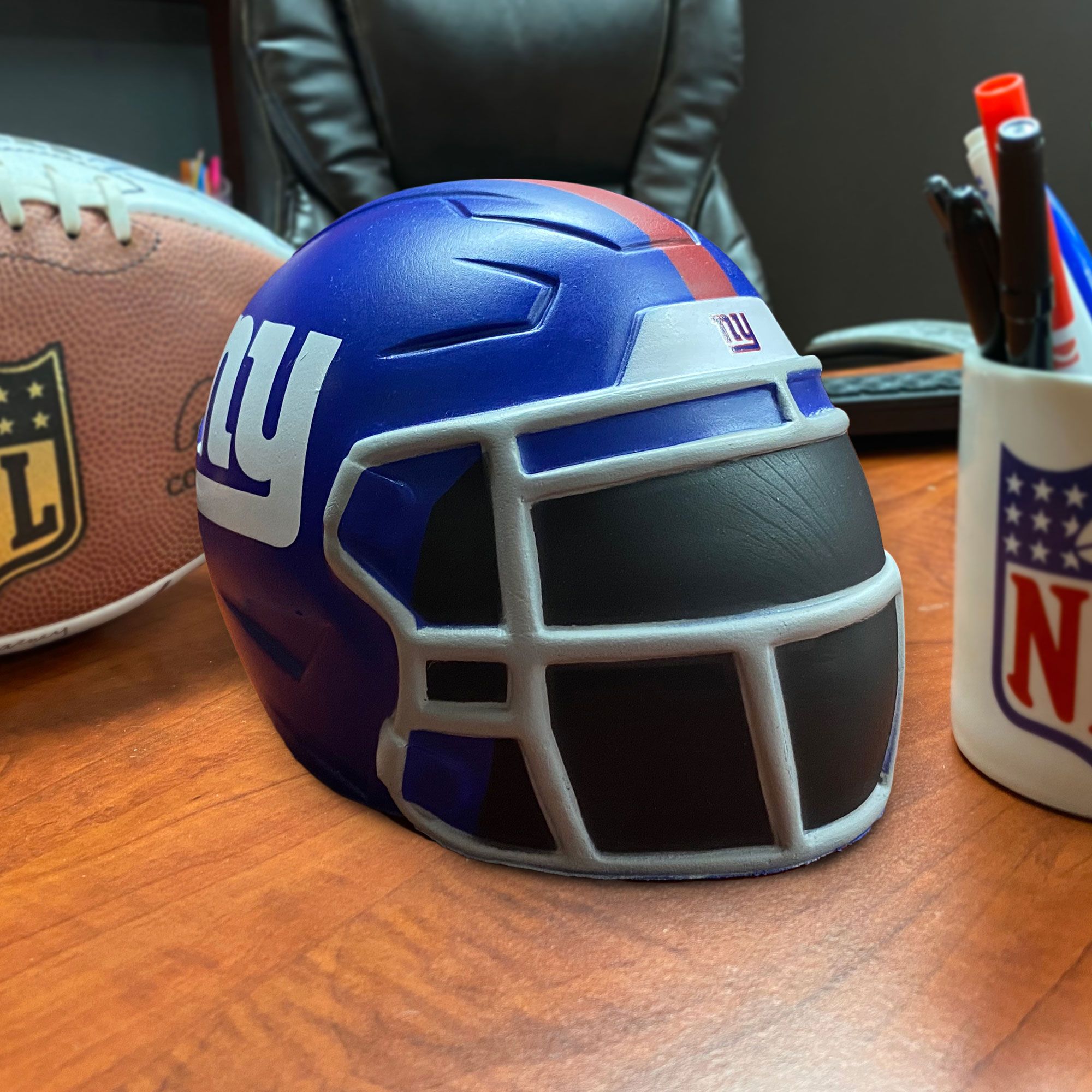 Party Animal New York Giants Jumbo Helmet SqueezyMate product image