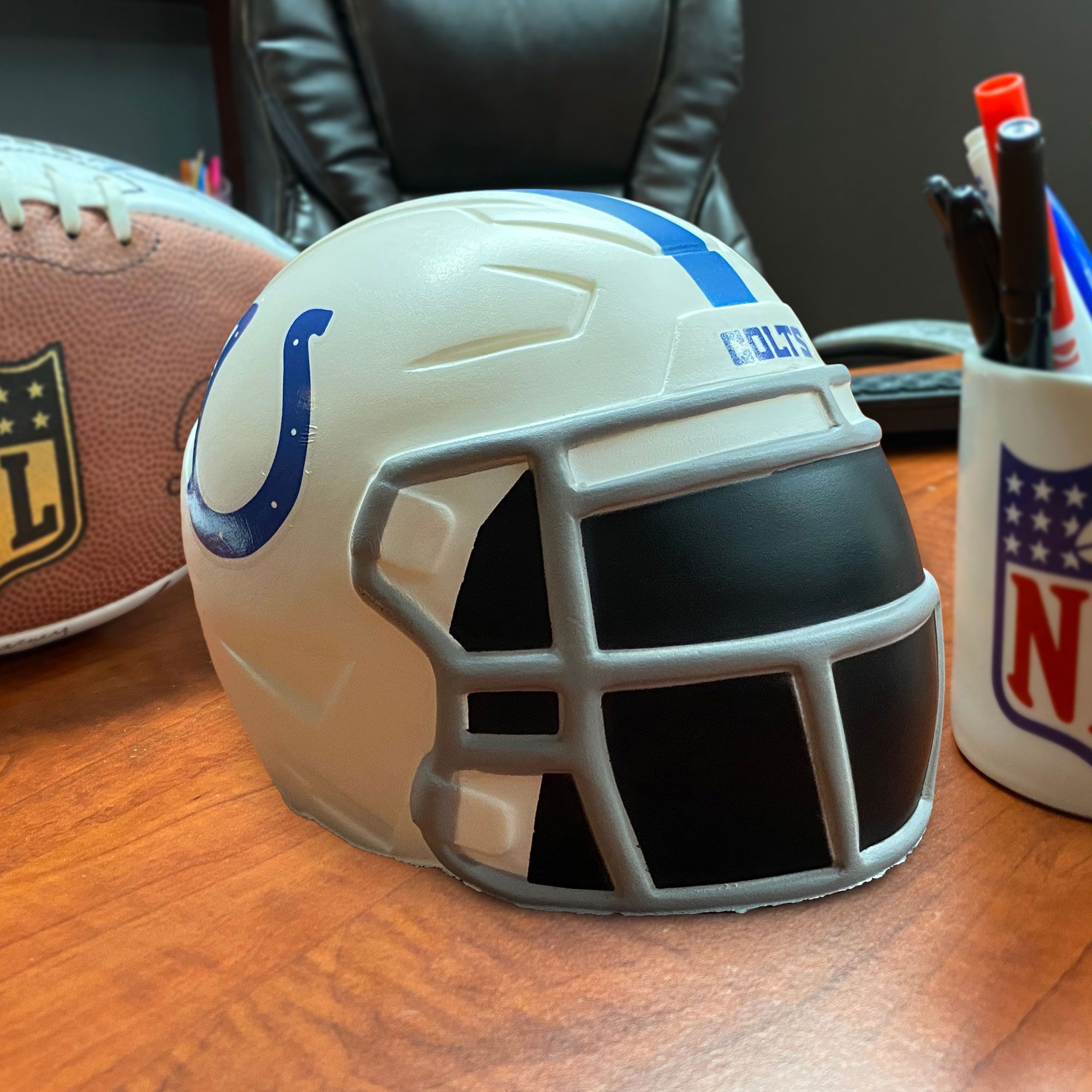 Party Animal Indianapolis Colts Jumbo Helmet SqueezyMate product image