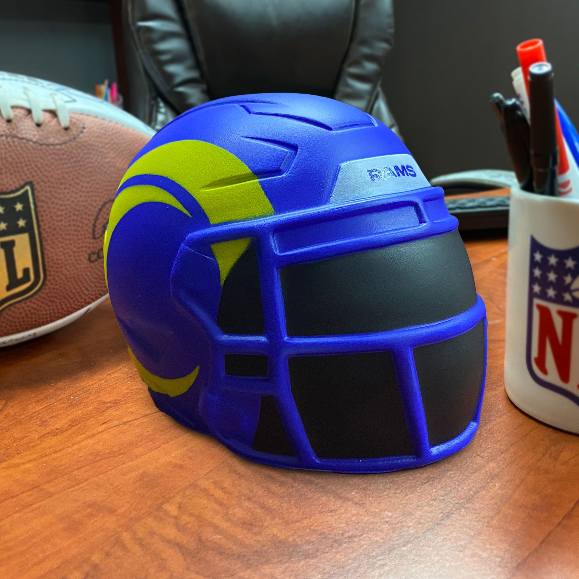Party Animal Los Angeles Rams Jumbo Helmet SqueezyMate product image