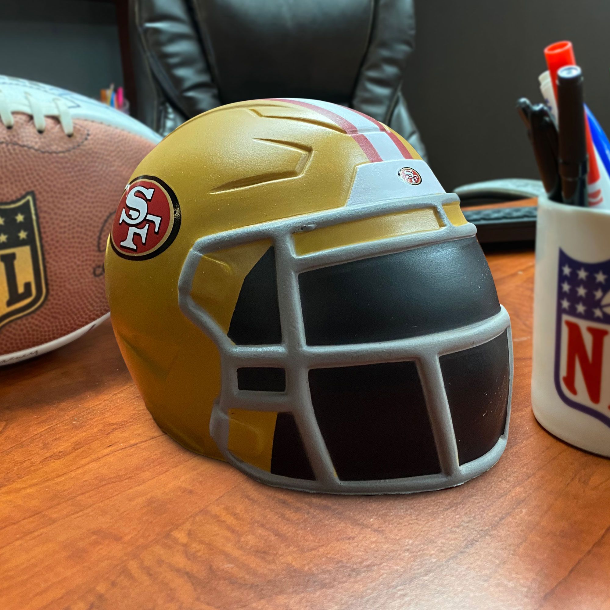 Party Animal San Francisco 49ers Jumbo Helmet SqueezyMate product image