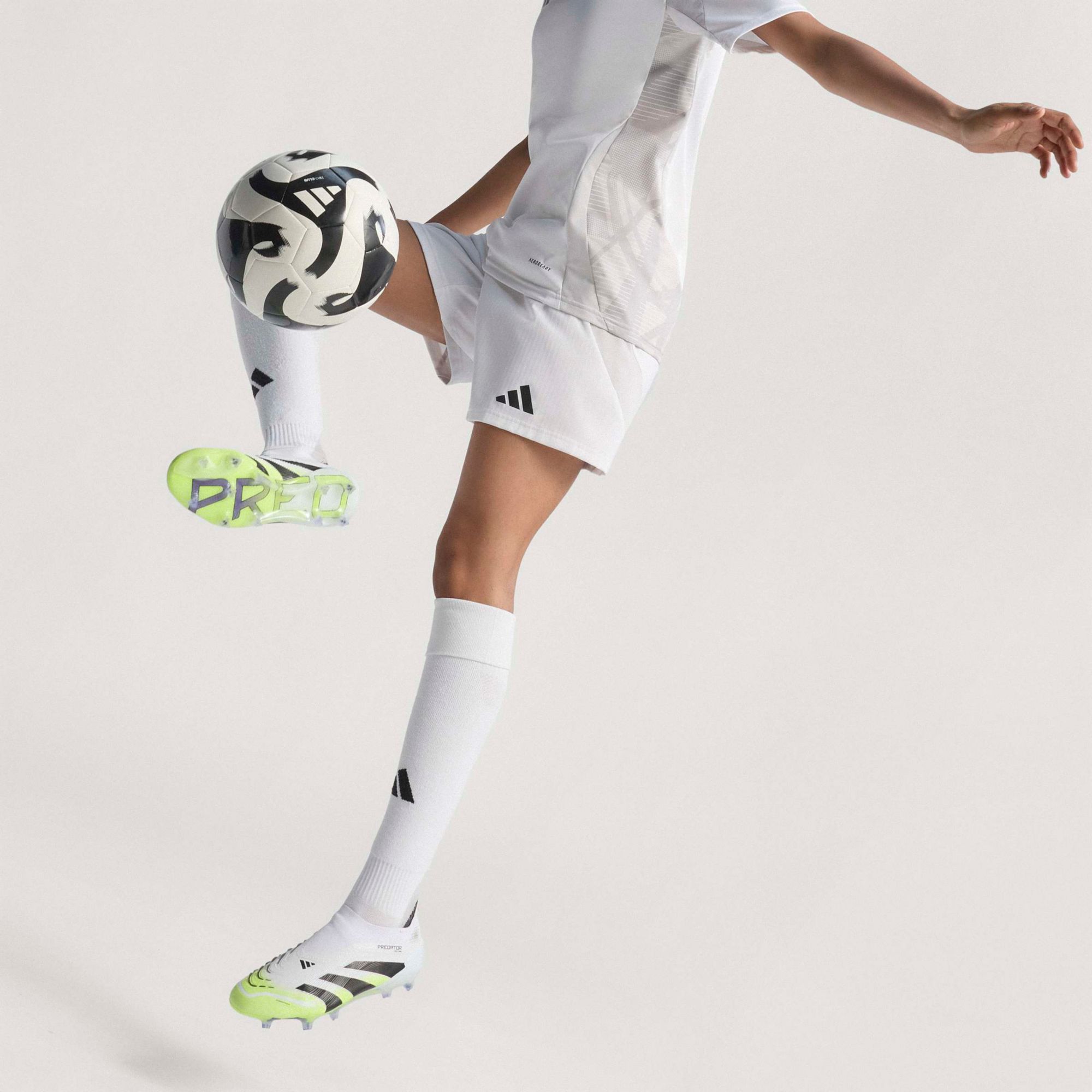 adidas Predator Elite Laceless FG Soccer Cleats product image