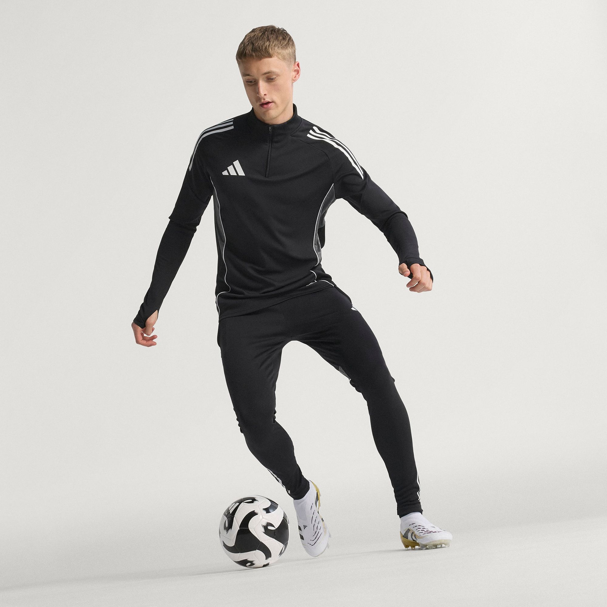 adidas Predator Elite Laceless FG Soccer Cleats product image