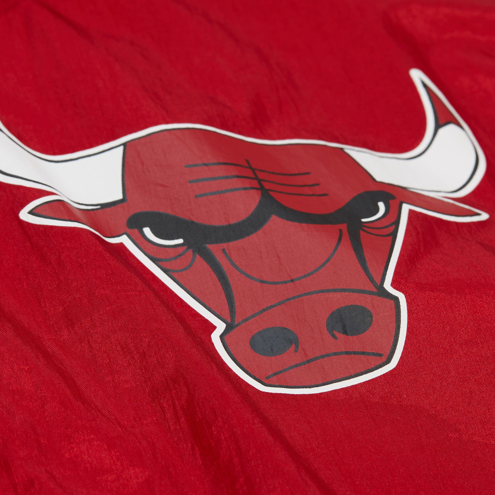 Mitchell & Ness Men's Chicago Bulls Red Playmaker Full-Zip Windbreaker product image