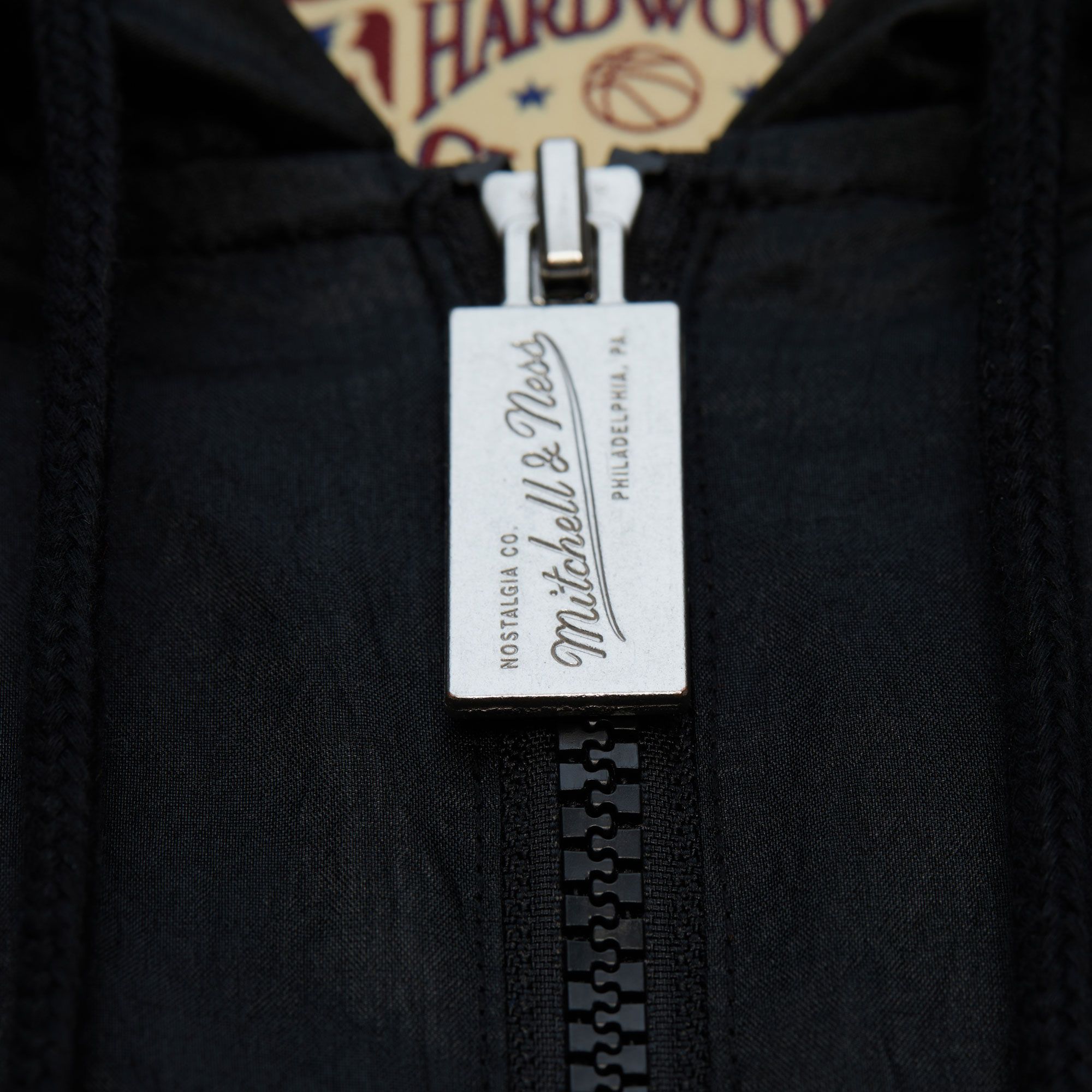 Mitchell & Ness Men's Cleveland Cavaliers Black Playmaker Full-Zip Windbreaker product image