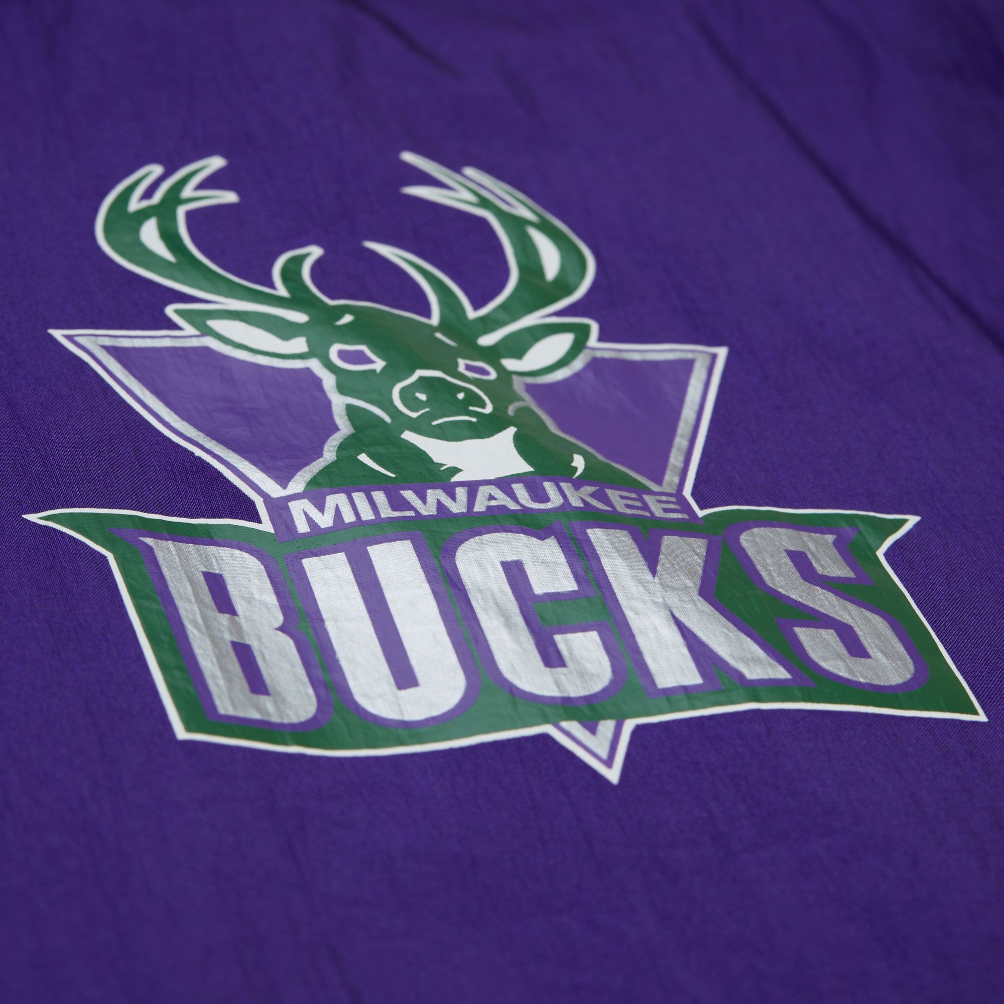 Mitchell & Ness Men's Milwaukee Bucks Purple Playmaker Full-Zip Windbreaker product image