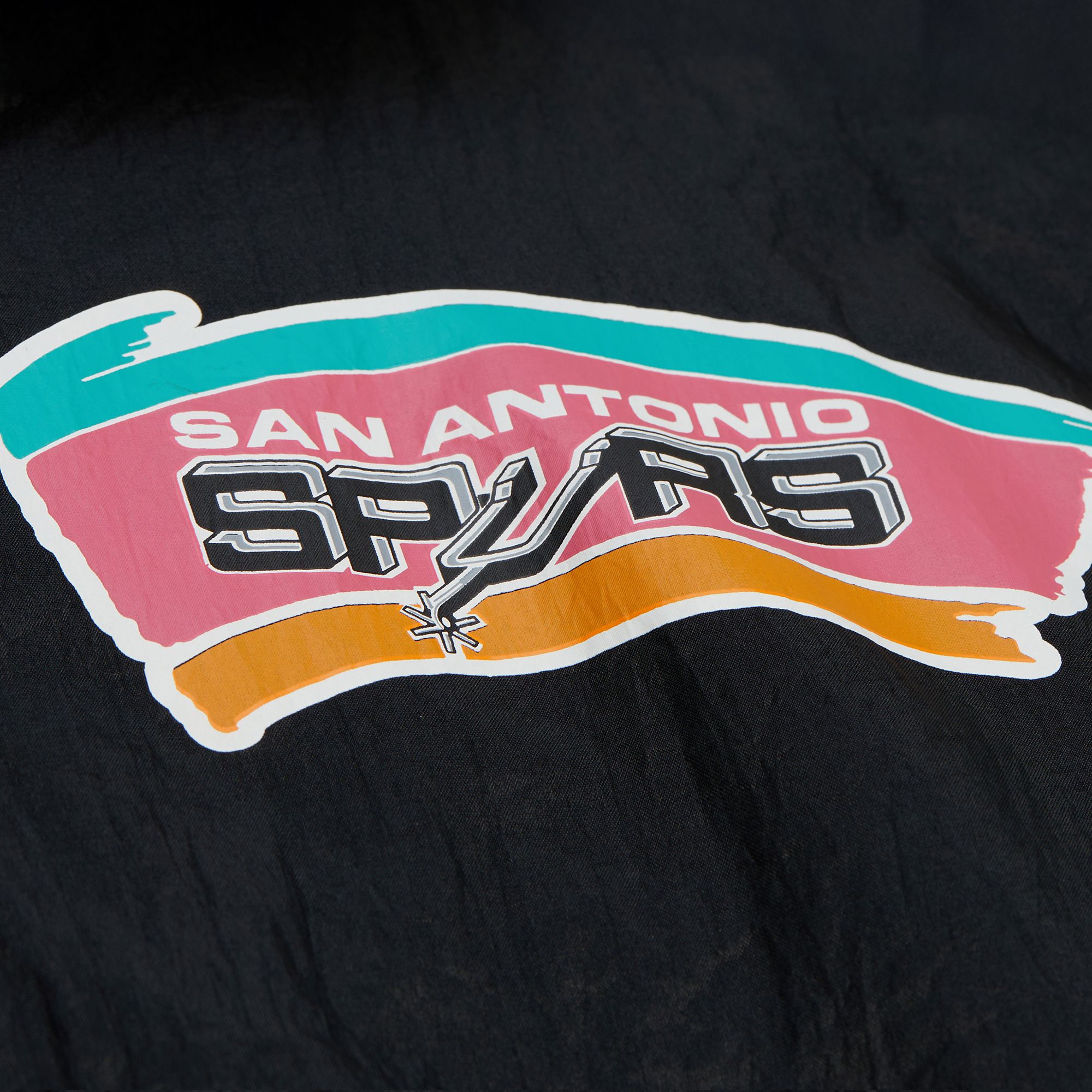 Mitchell & Ness Men's San Antonio Spurs Black Playmaker Full-Zip Windbreaker product image